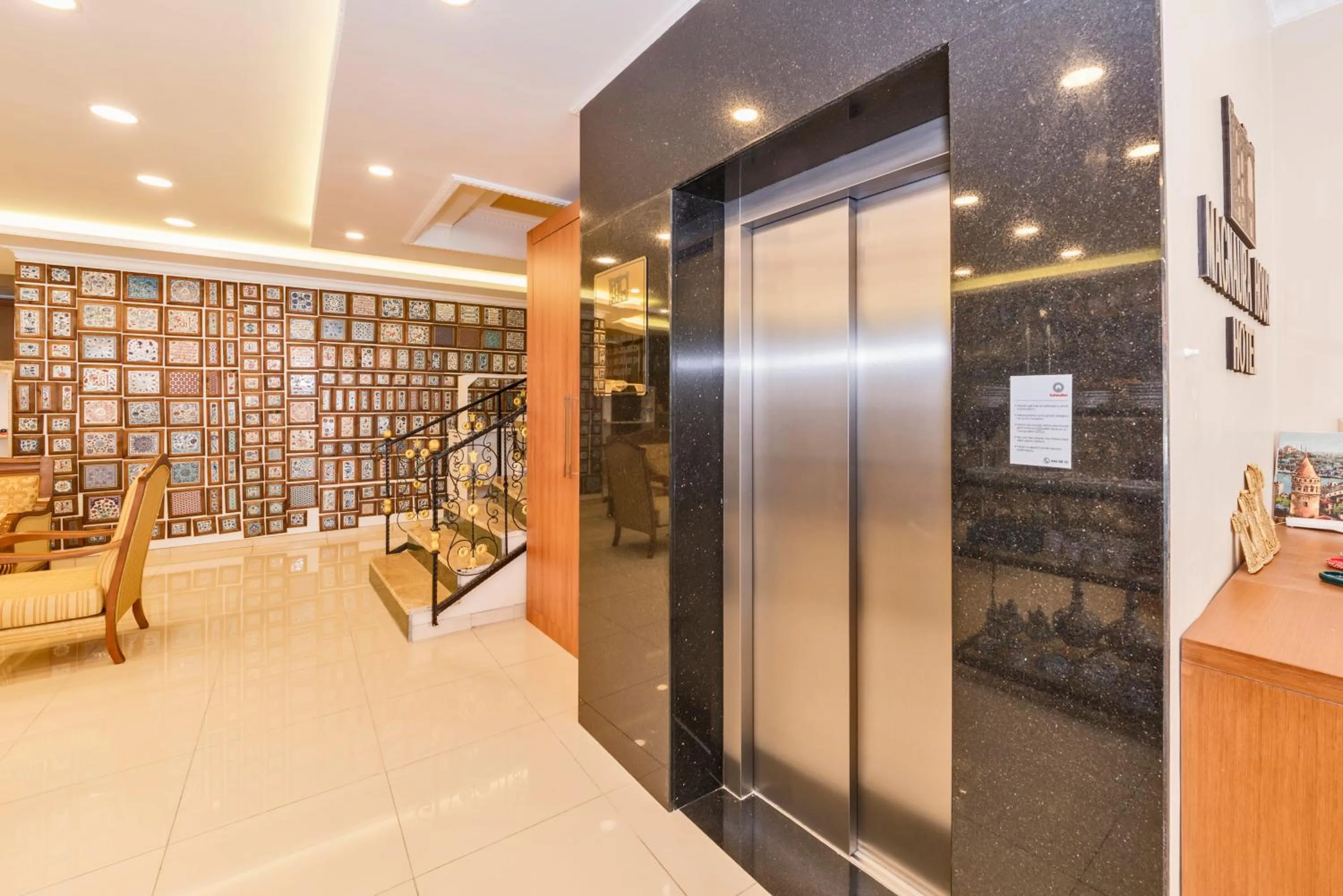 Decorative detail in Magnaura House Hotel