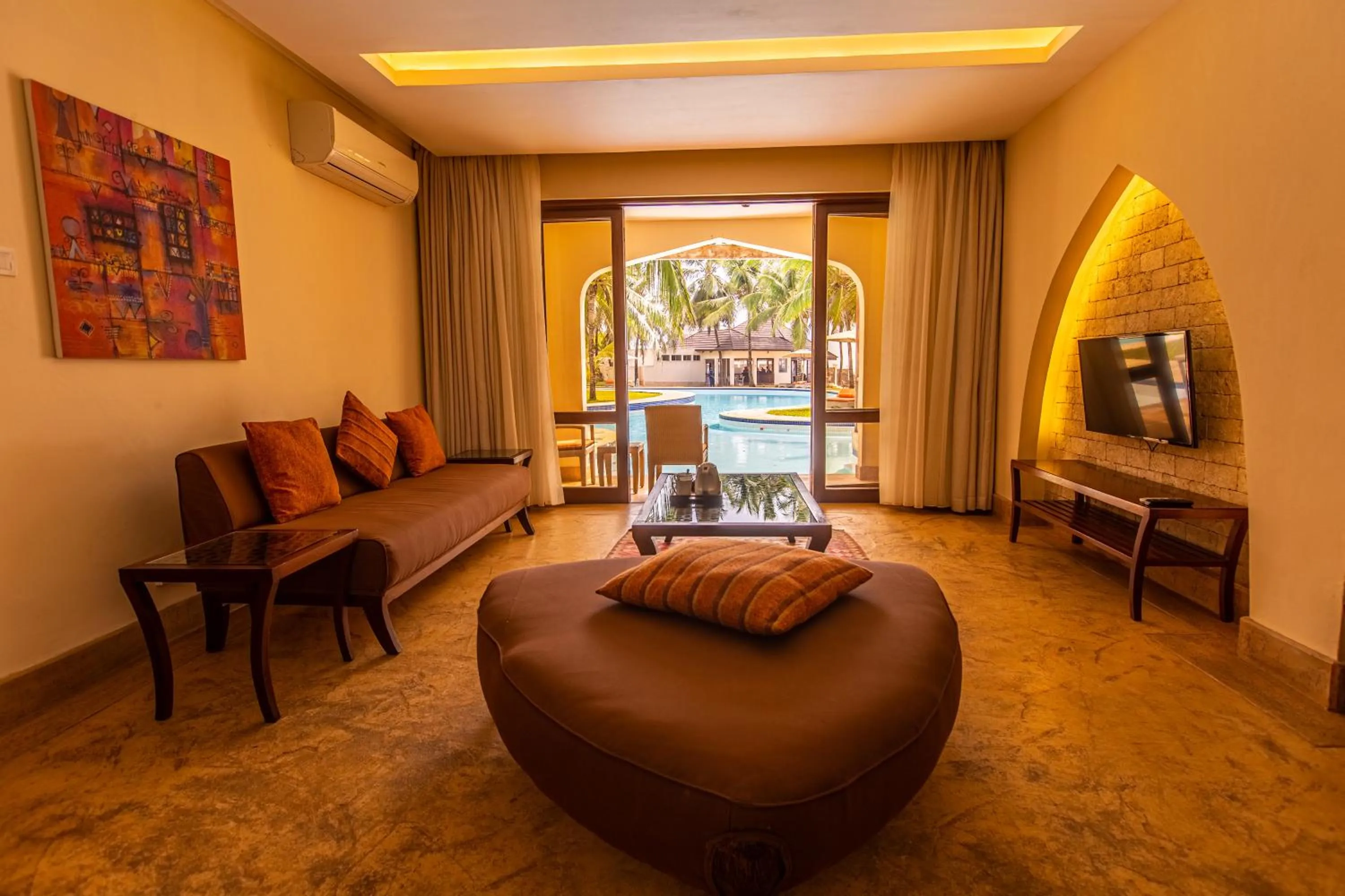 Living room in Silver Palm Spa & Resort