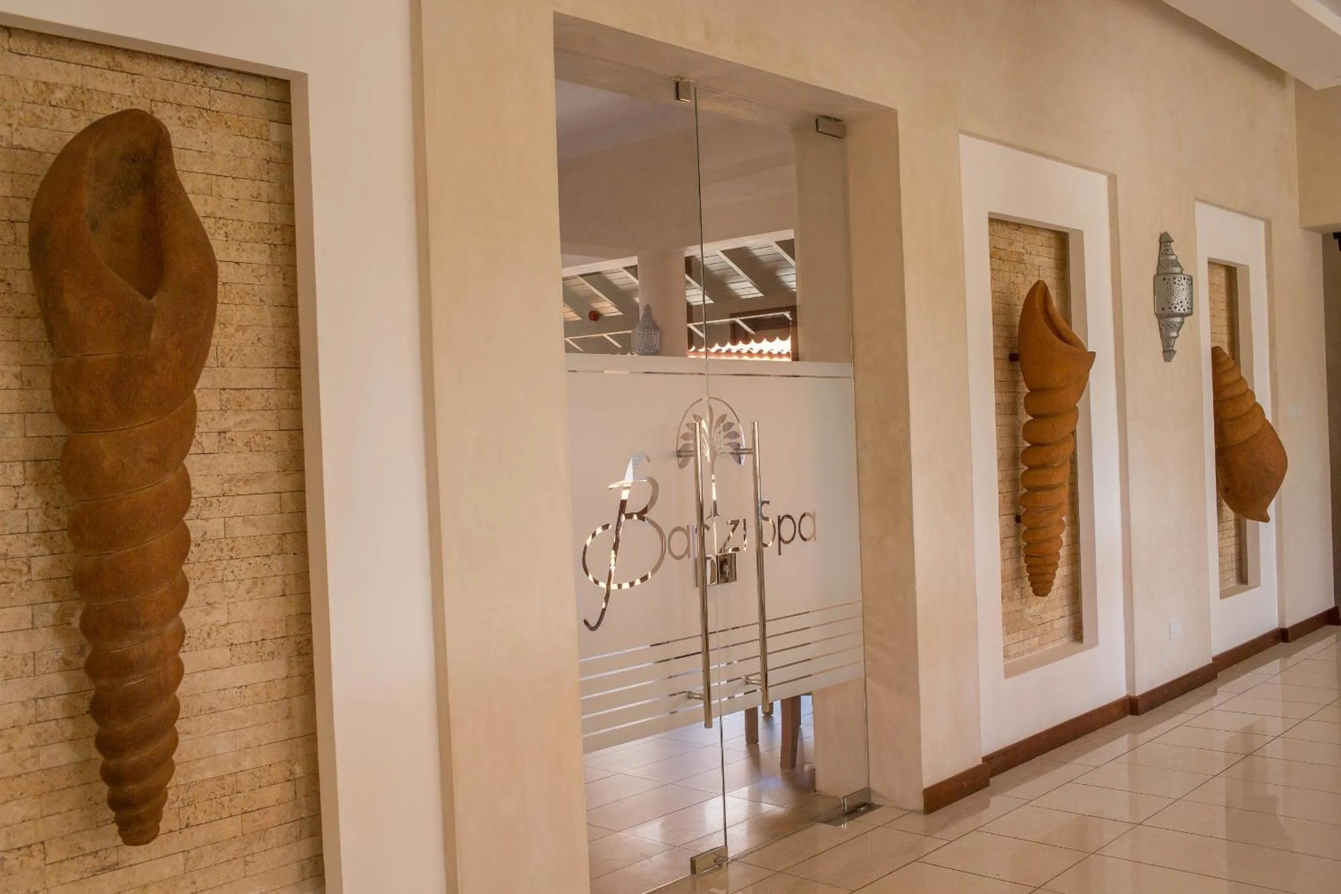 Spa and wellness centre/facilities in Silver Palm Spa & Resort