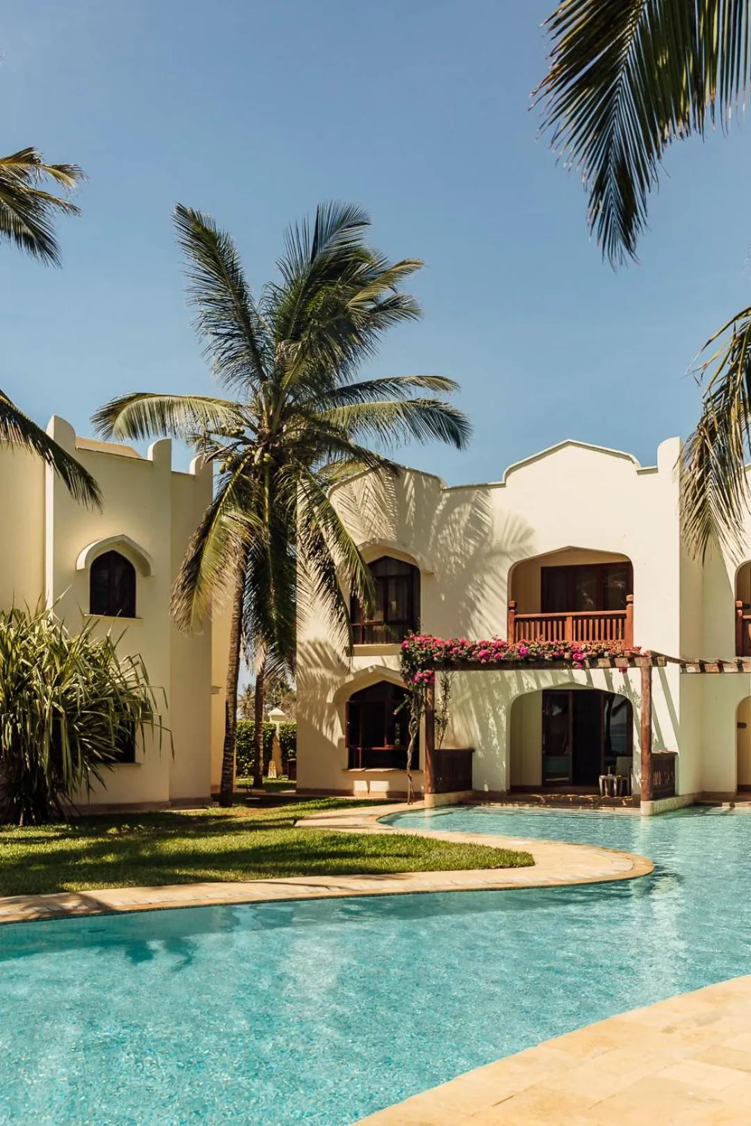 Property building in Silver Palm Spa & Resort