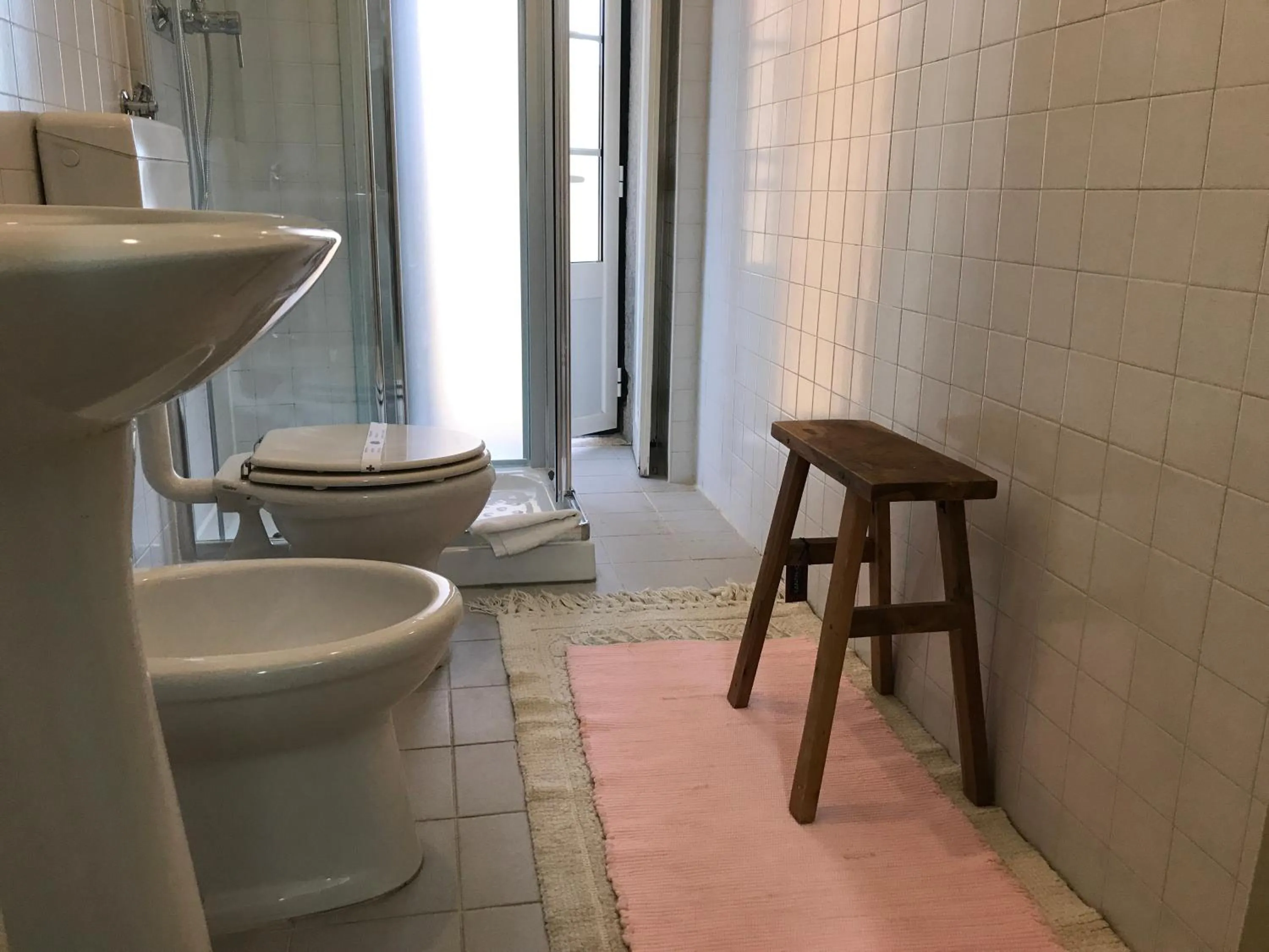 Bathroom in Apartments Center Castelo de São Jorge