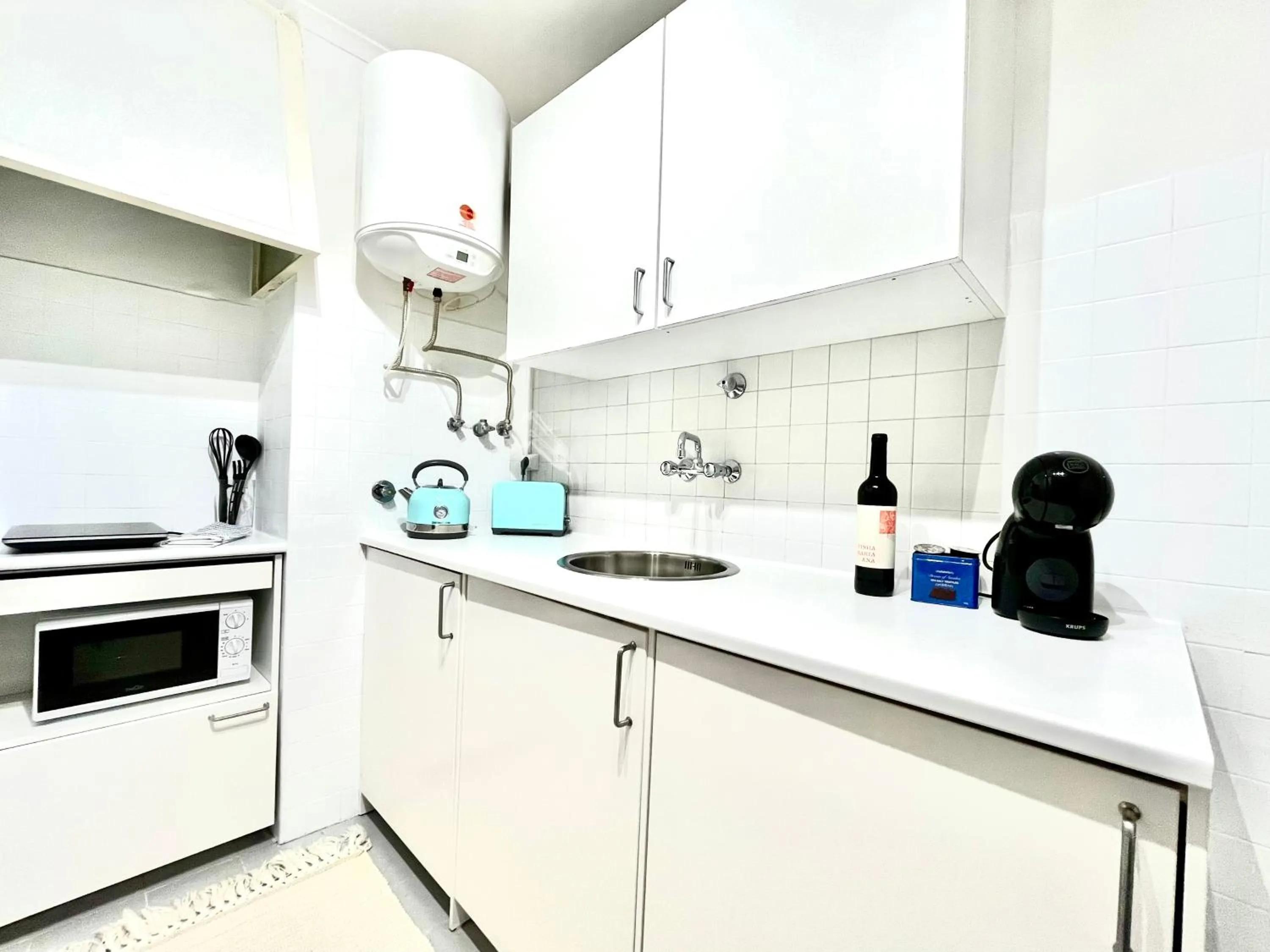 Kitchen or kitchenette in Apartments Center Castelo de São Jorge