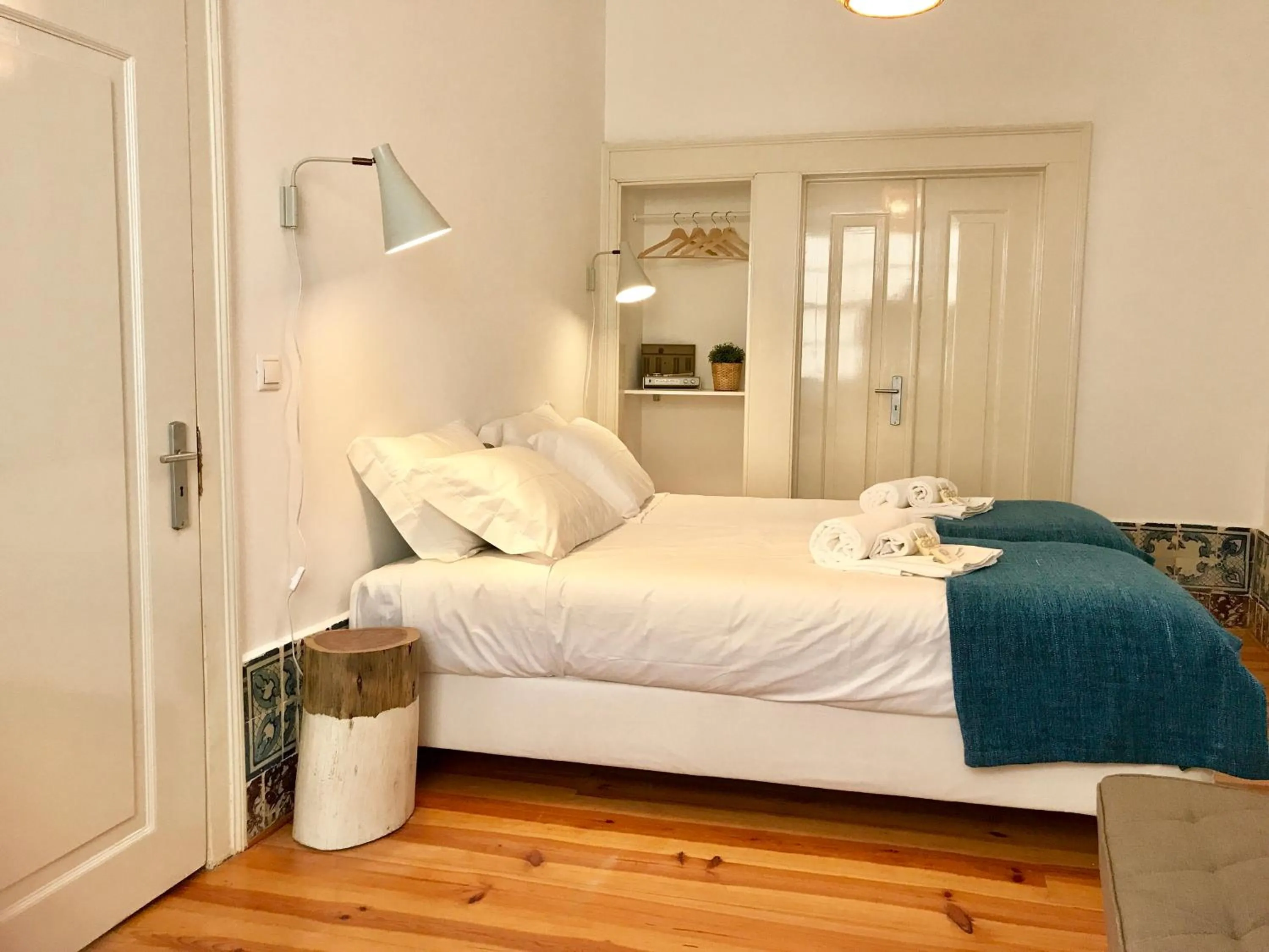 Bedroom, Bed in Apartments Center Castelo de São Jorge