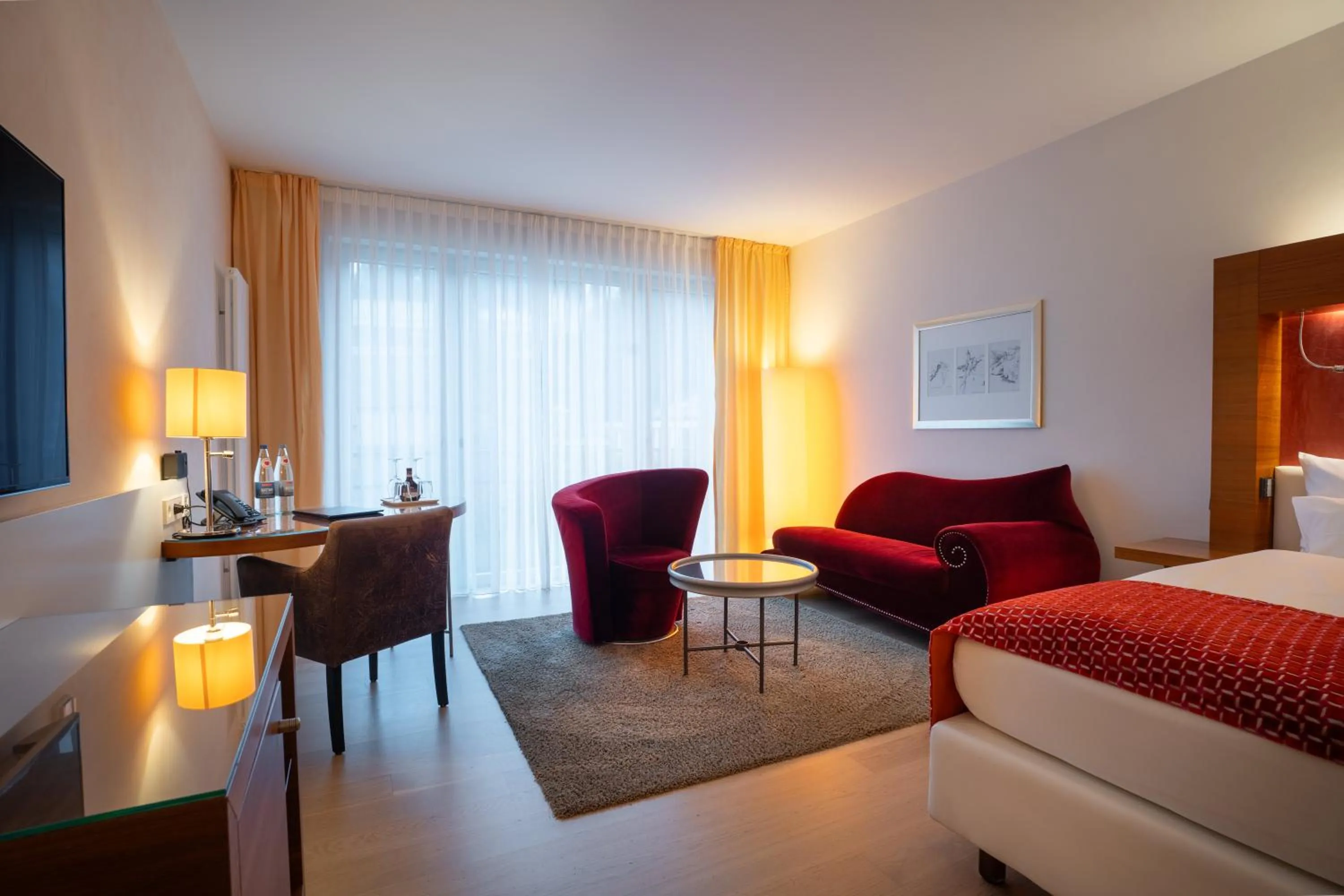 Seating area, Bed in Aqua Aurelia Suitenhotel an den Thermen