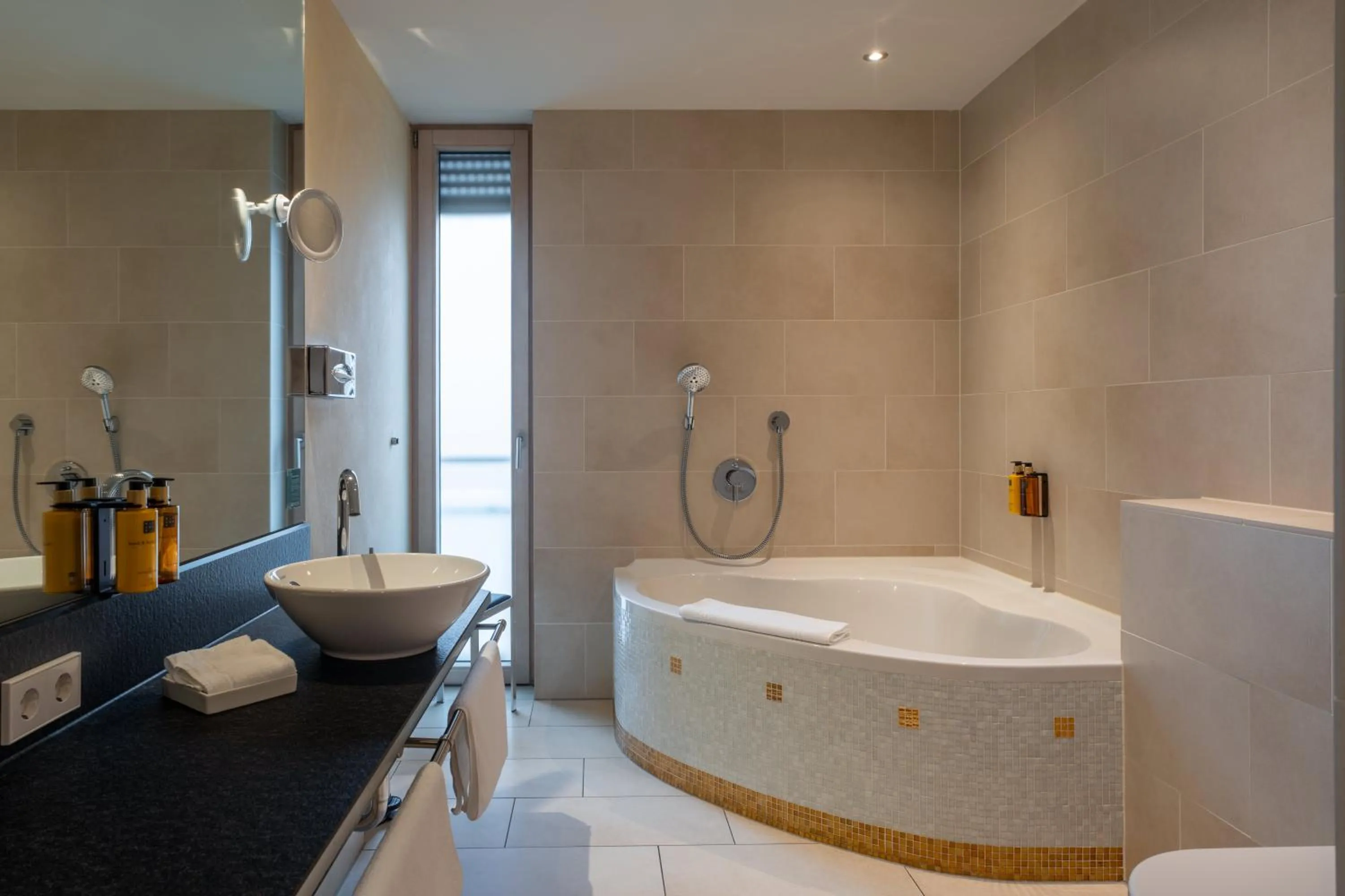 Bathroom in Aqua Aurelia Suitenhotel an den Thermen