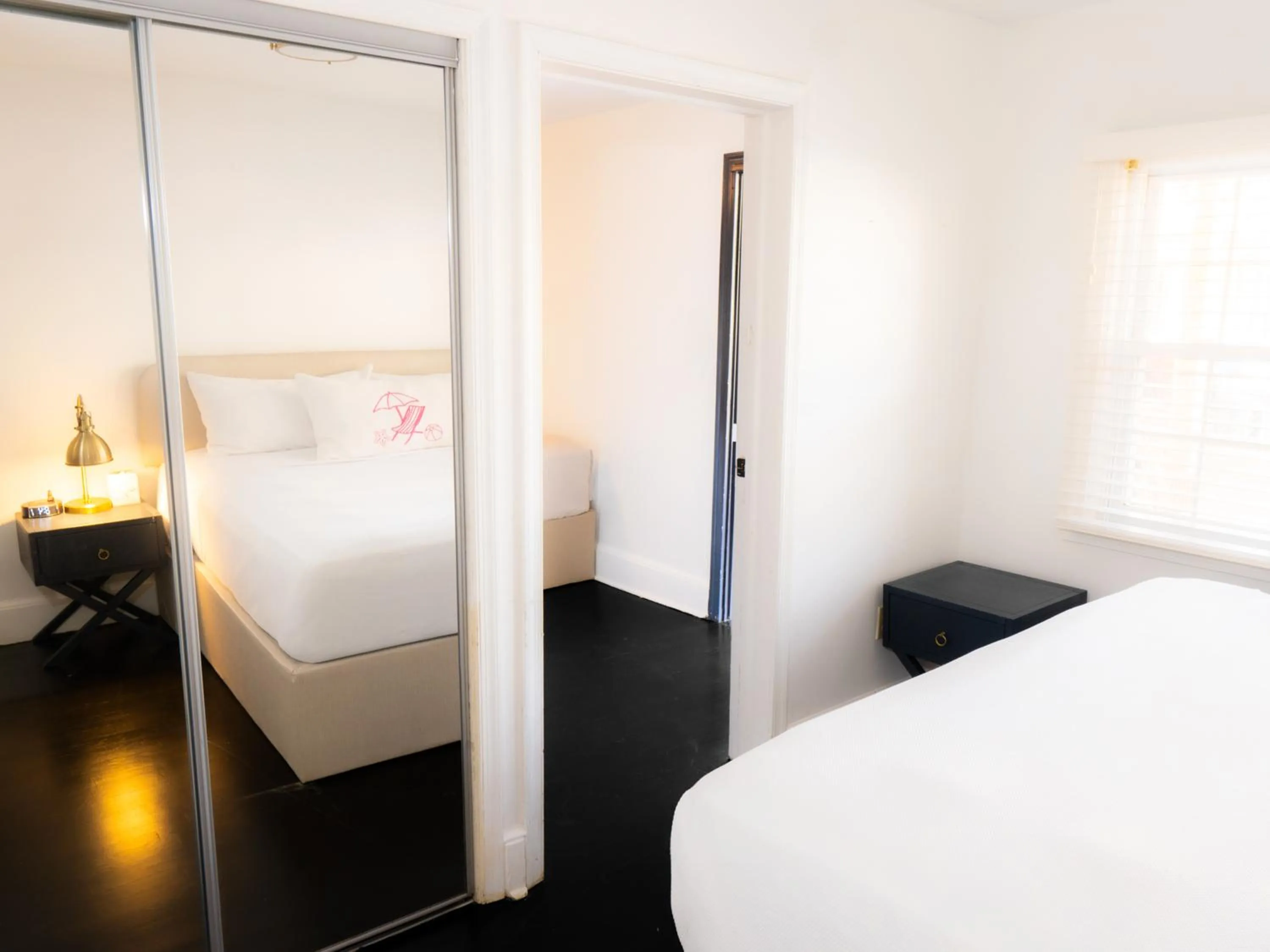 Bed in Beachliner Hotel