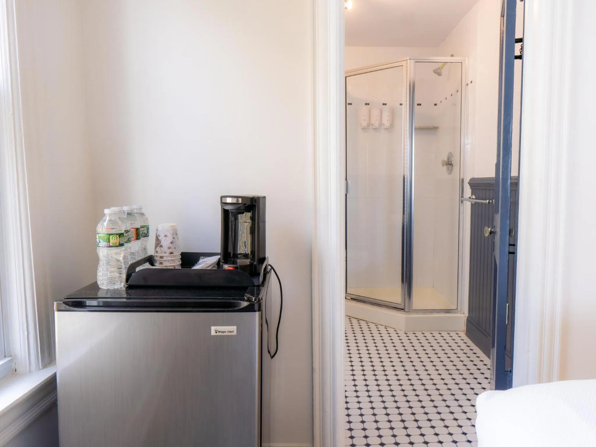 Bathroom in Beachliner Hotel