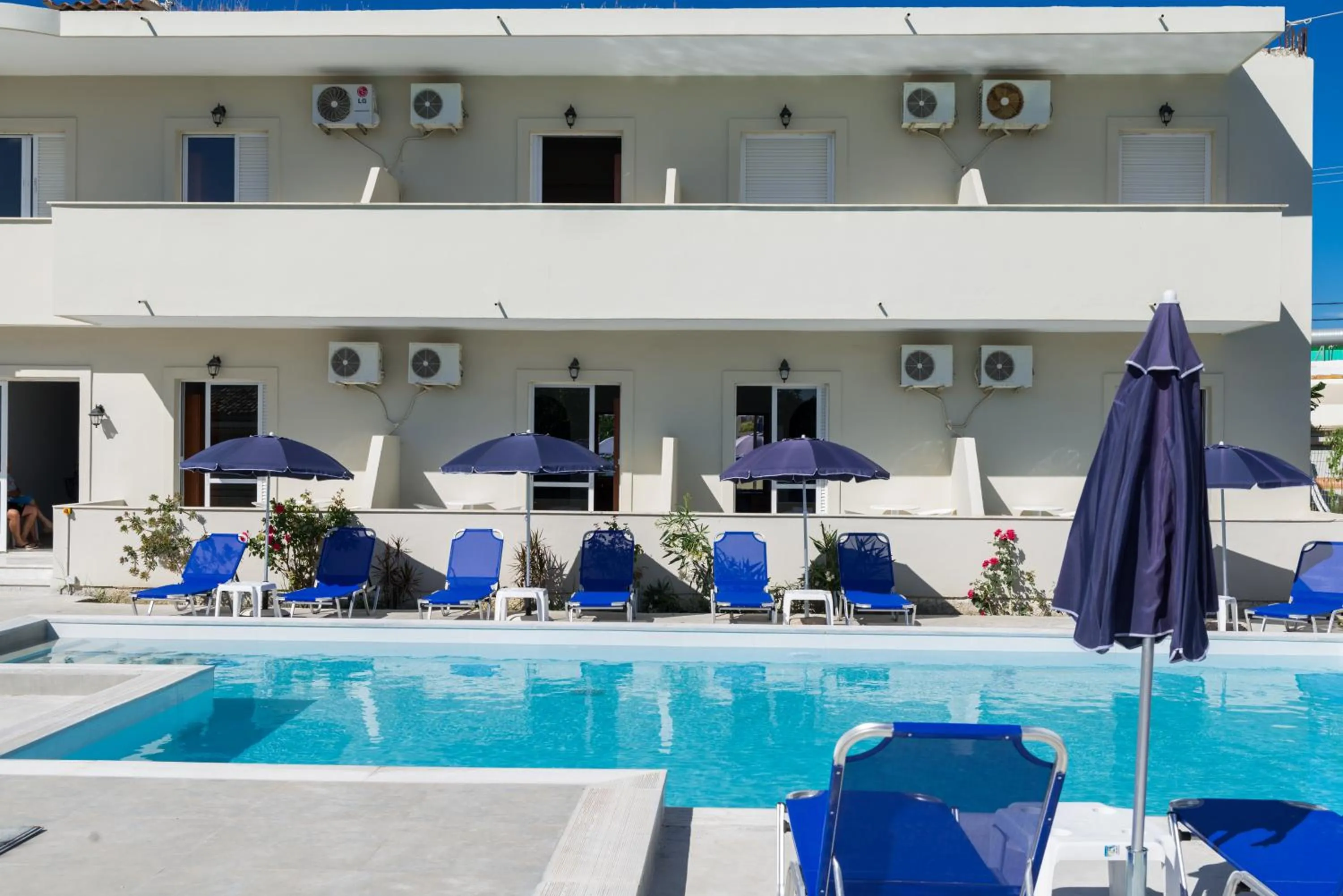 Swimming pool in Laganas Dreams 2