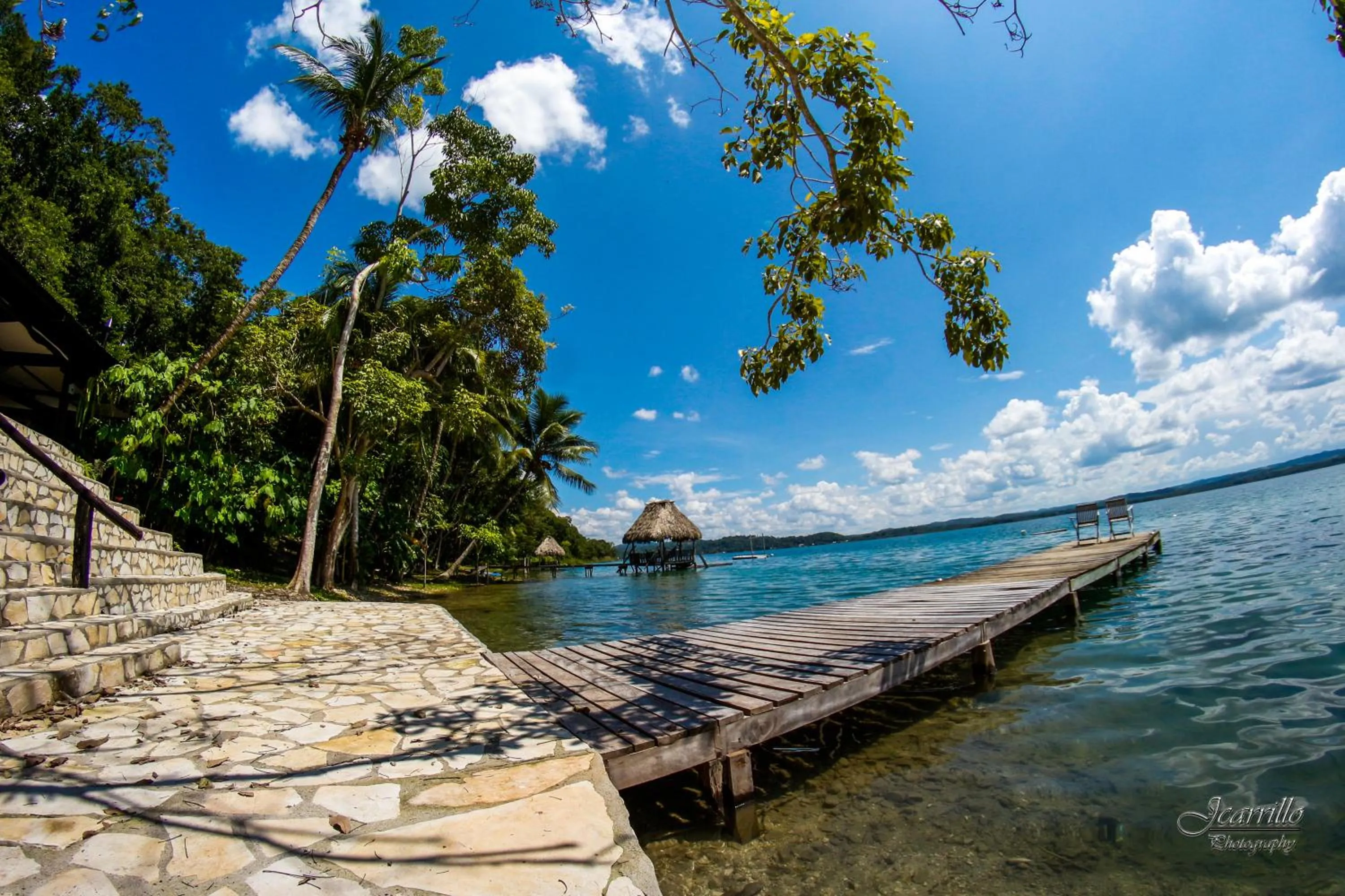 Lake view in Hotel Gringo Perdido
