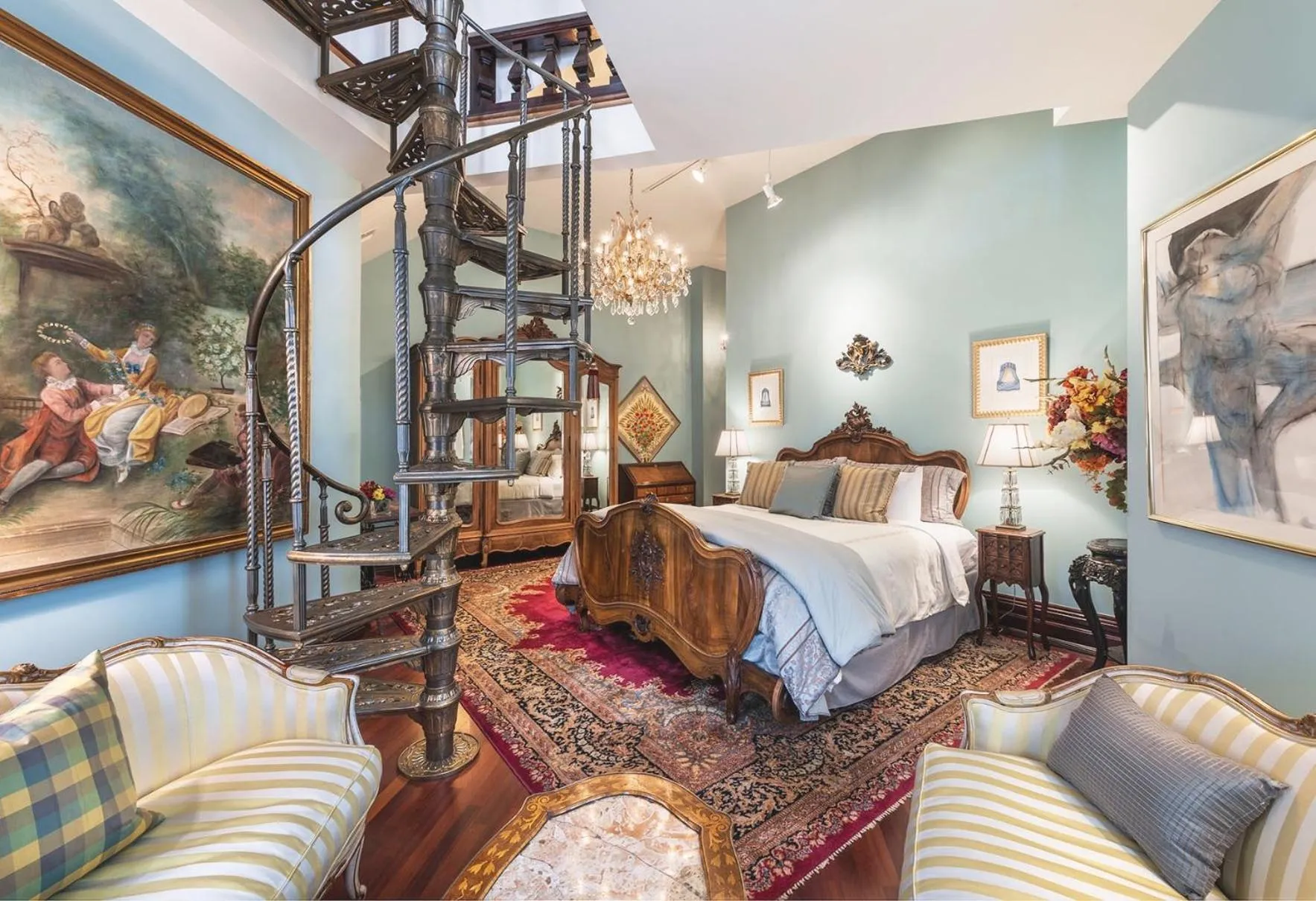 Bed in The Inn at 97 Winder