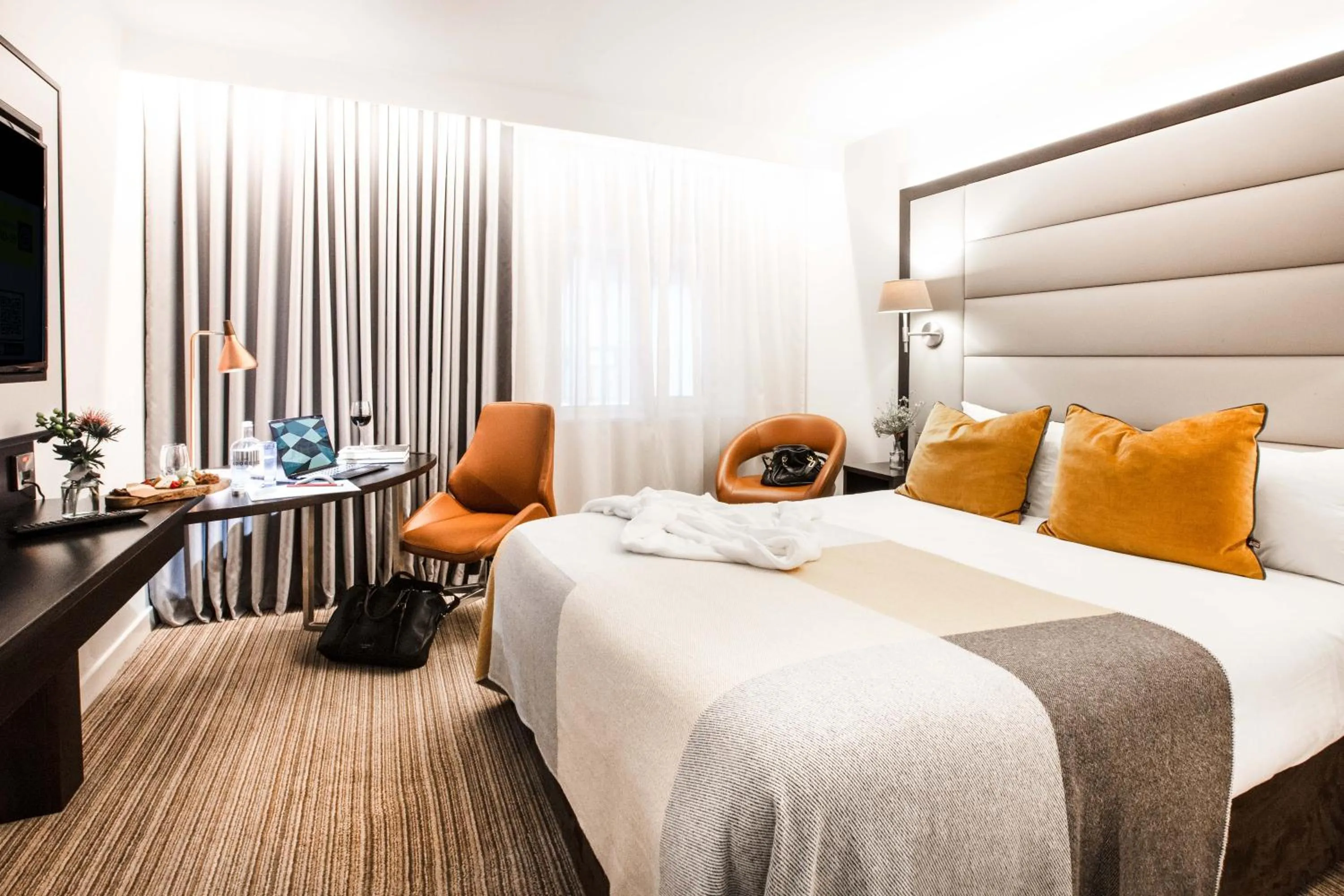 Bedroom, Bed in The Address Connolly