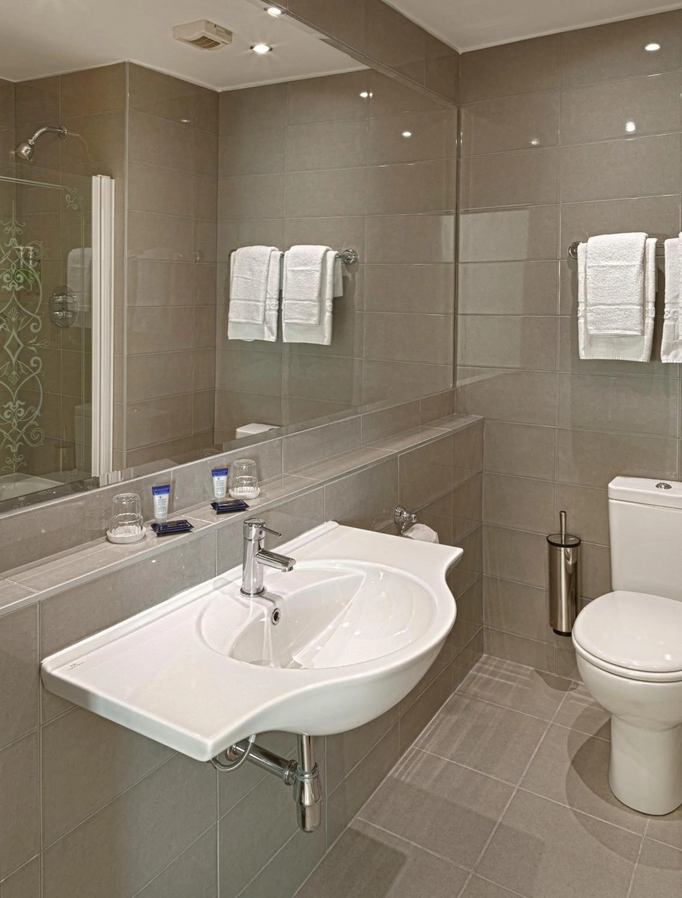 Bathroom in The Address Connolly