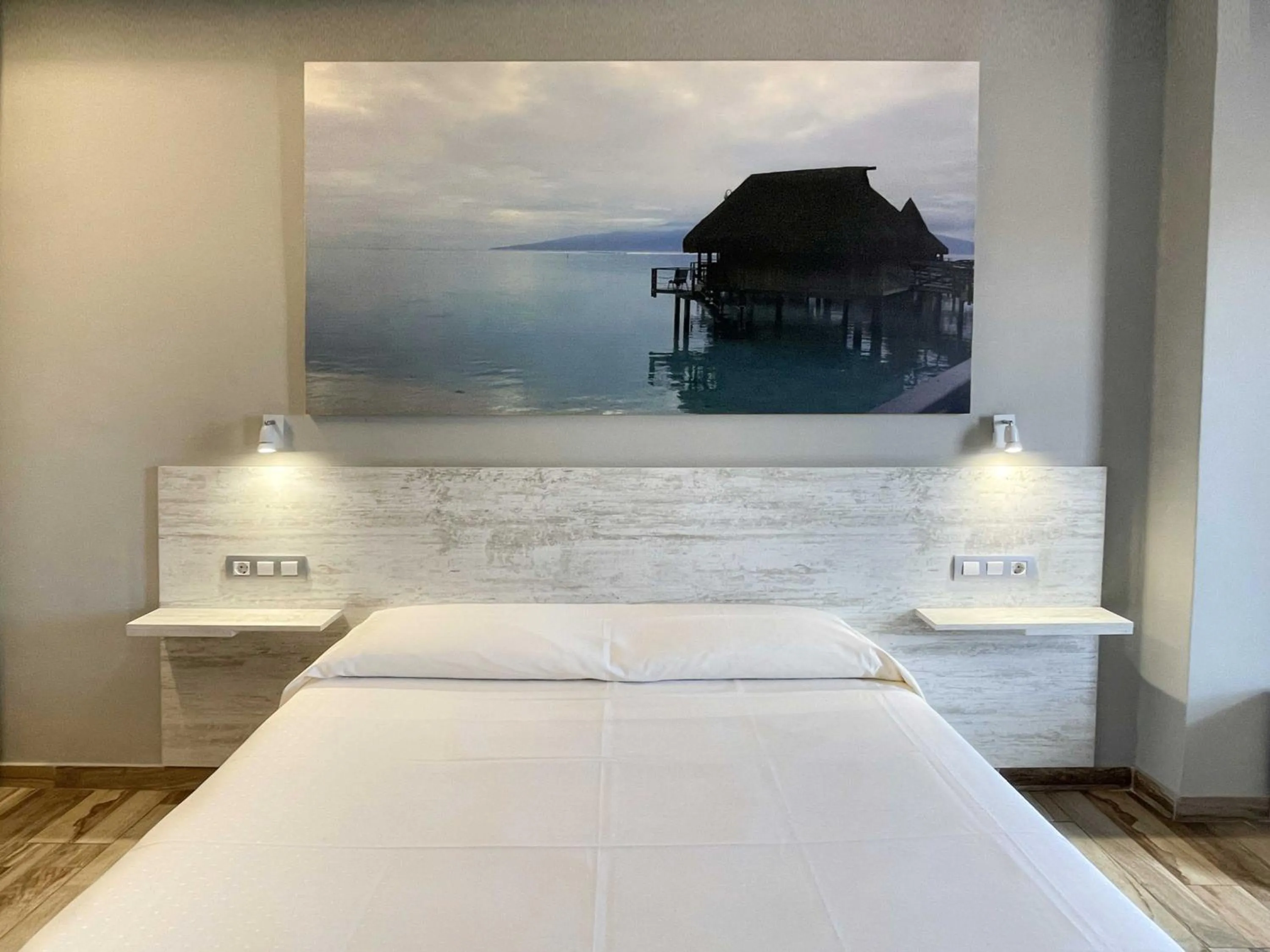 Bedroom, Bed in Te Maná Hotel