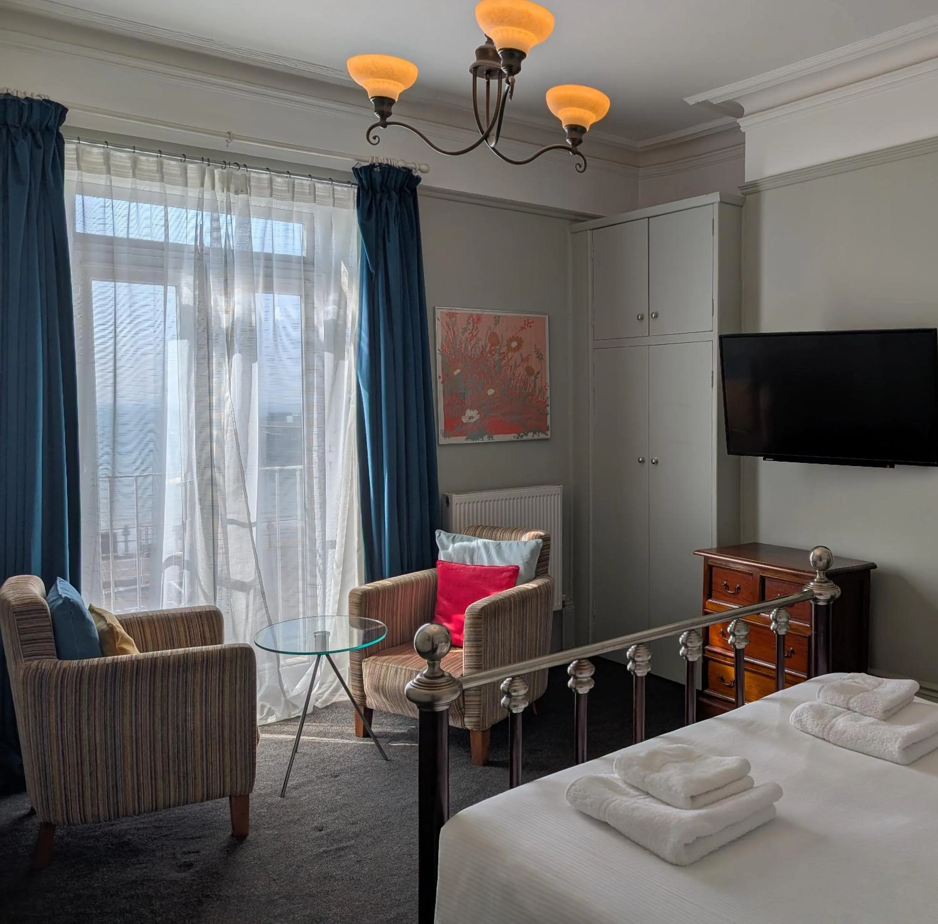 Bedroom, Bed in The White Rock Hotel