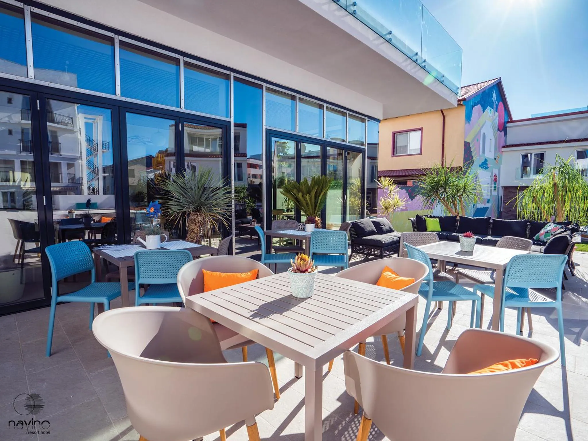 Restaurant/places to eat in Nayino Resort Hotel