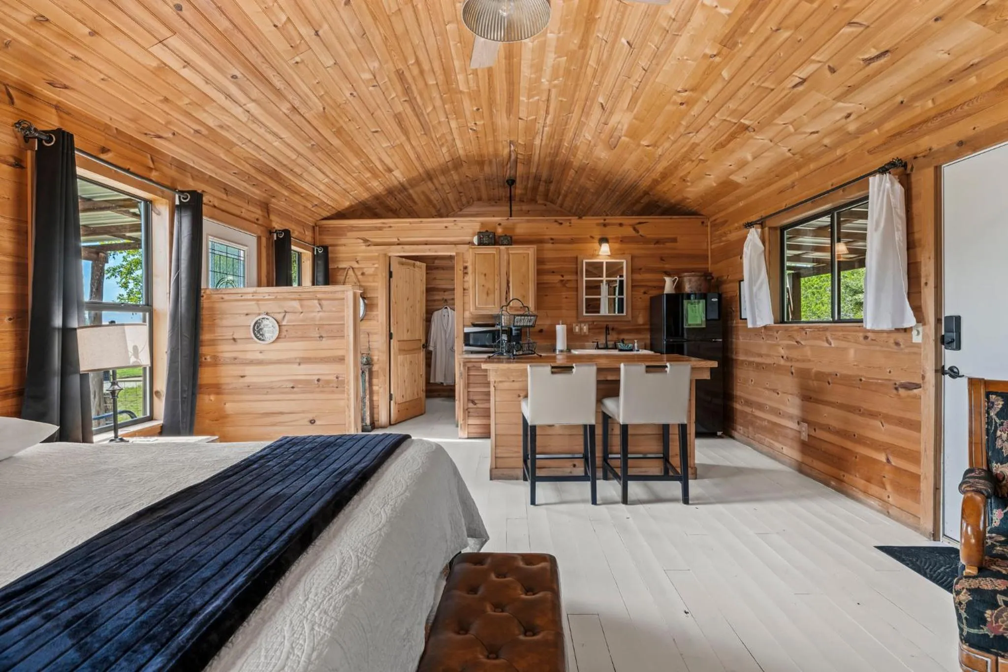 Bed in City on a Hill at Spring Creek