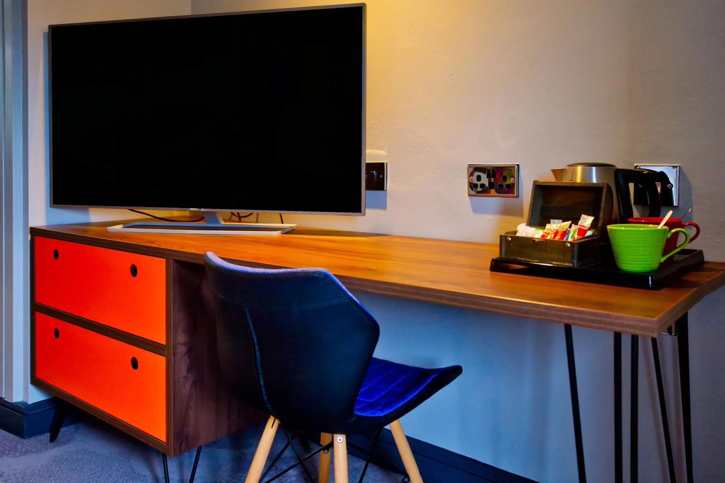 TV and multimedia in Village Hotel Hull