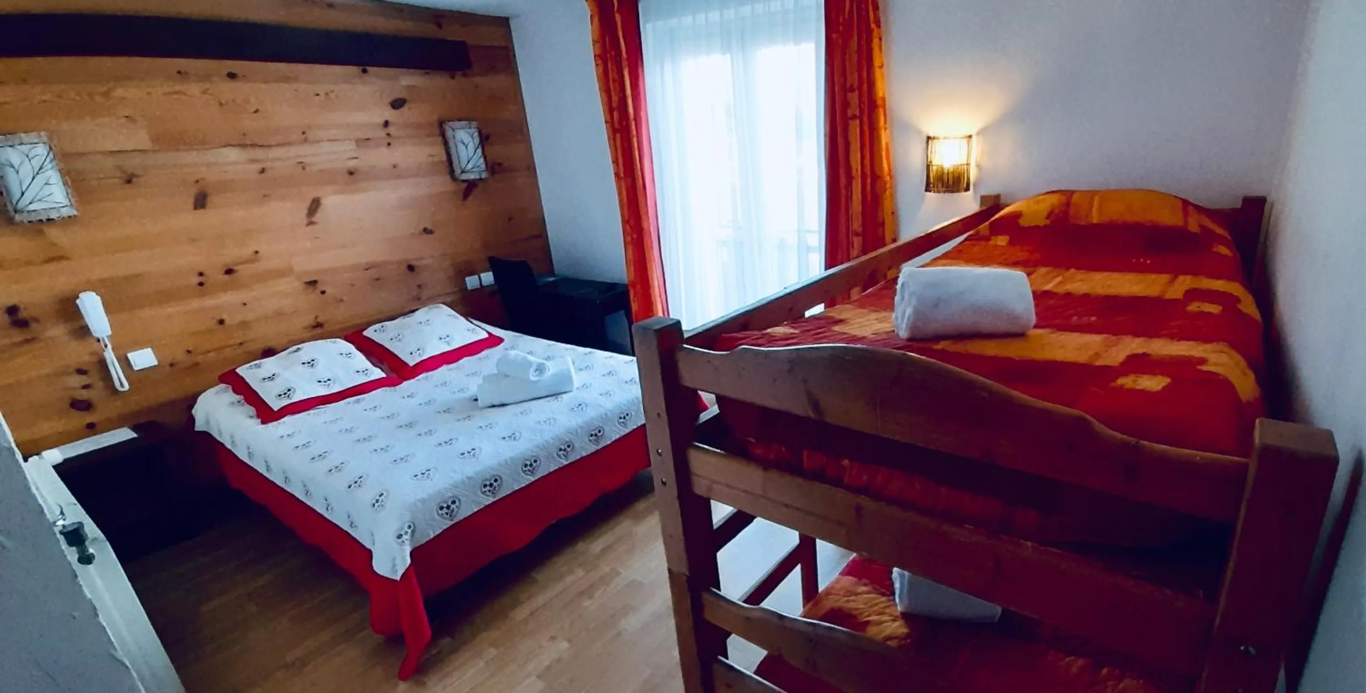 Bedroom in Hôtel Bel Angle