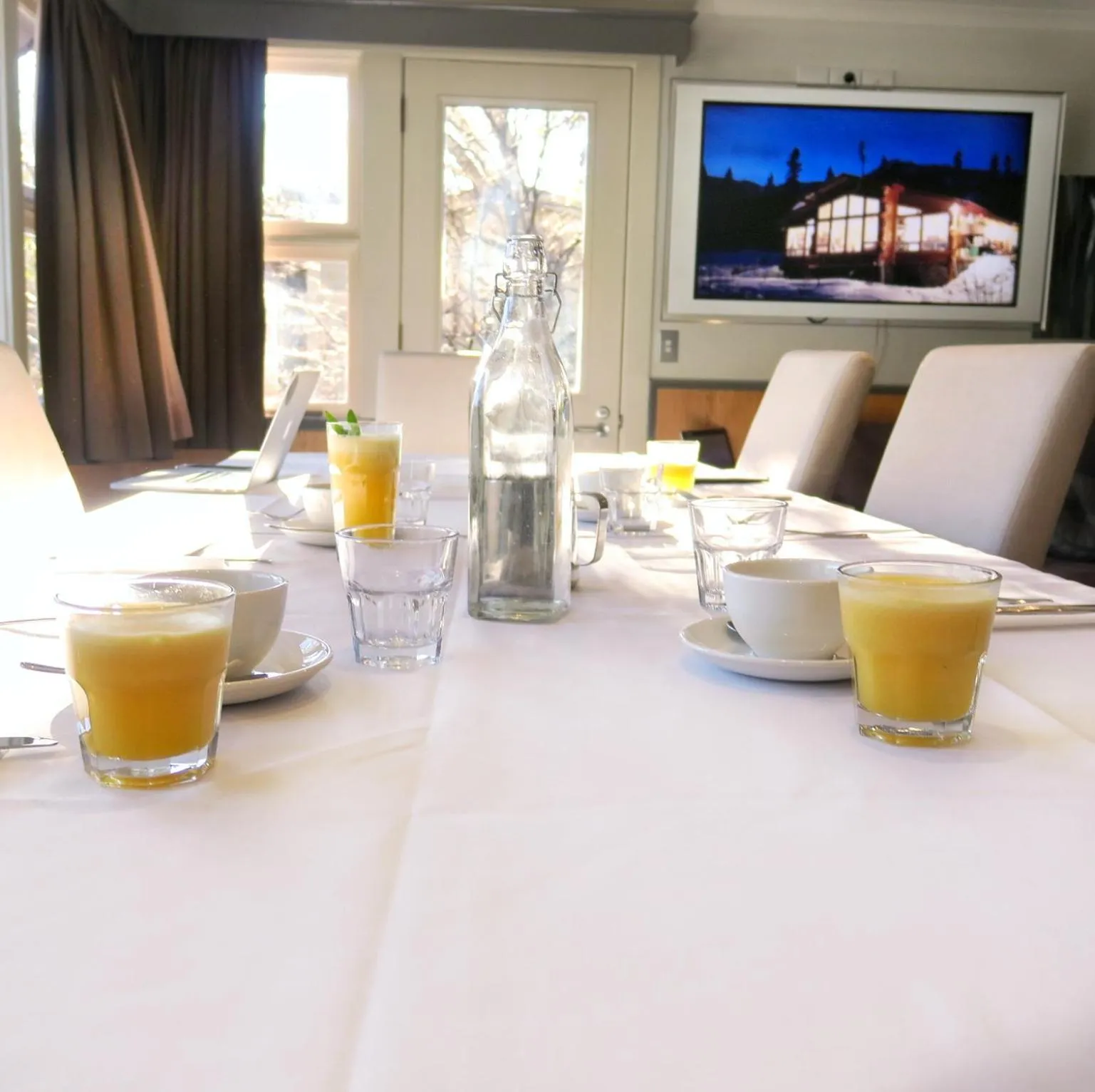 Breakfast in Pure Chalet Thredbo