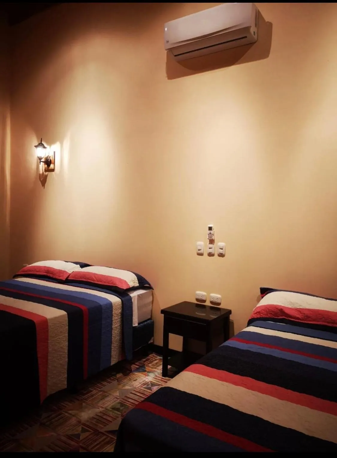 Photo of the whole room, Bed in Millenium Manuel Antonio Park and beach