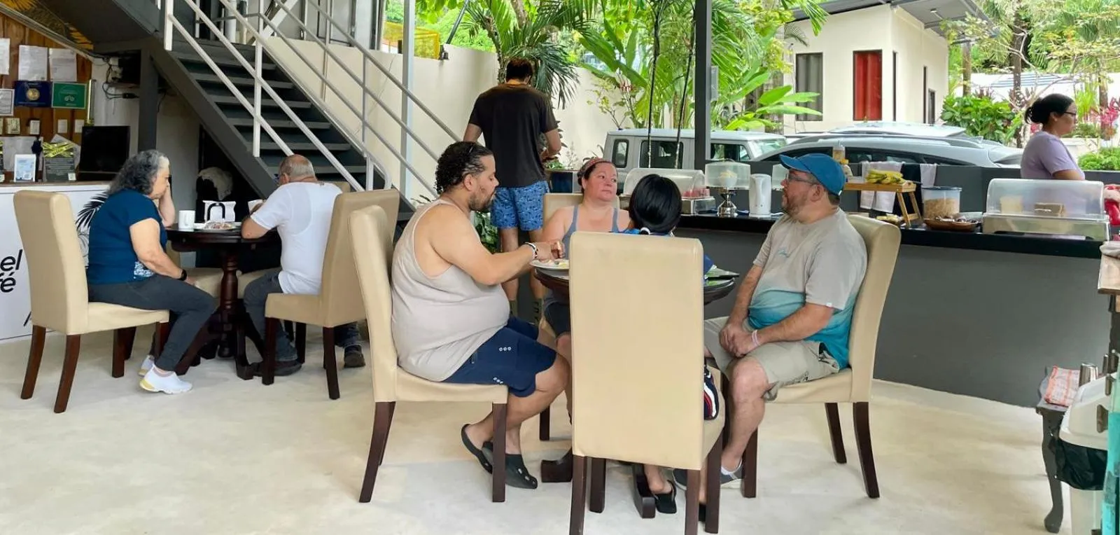 Breakfast in Millenium Manuel Antonio Park and beach