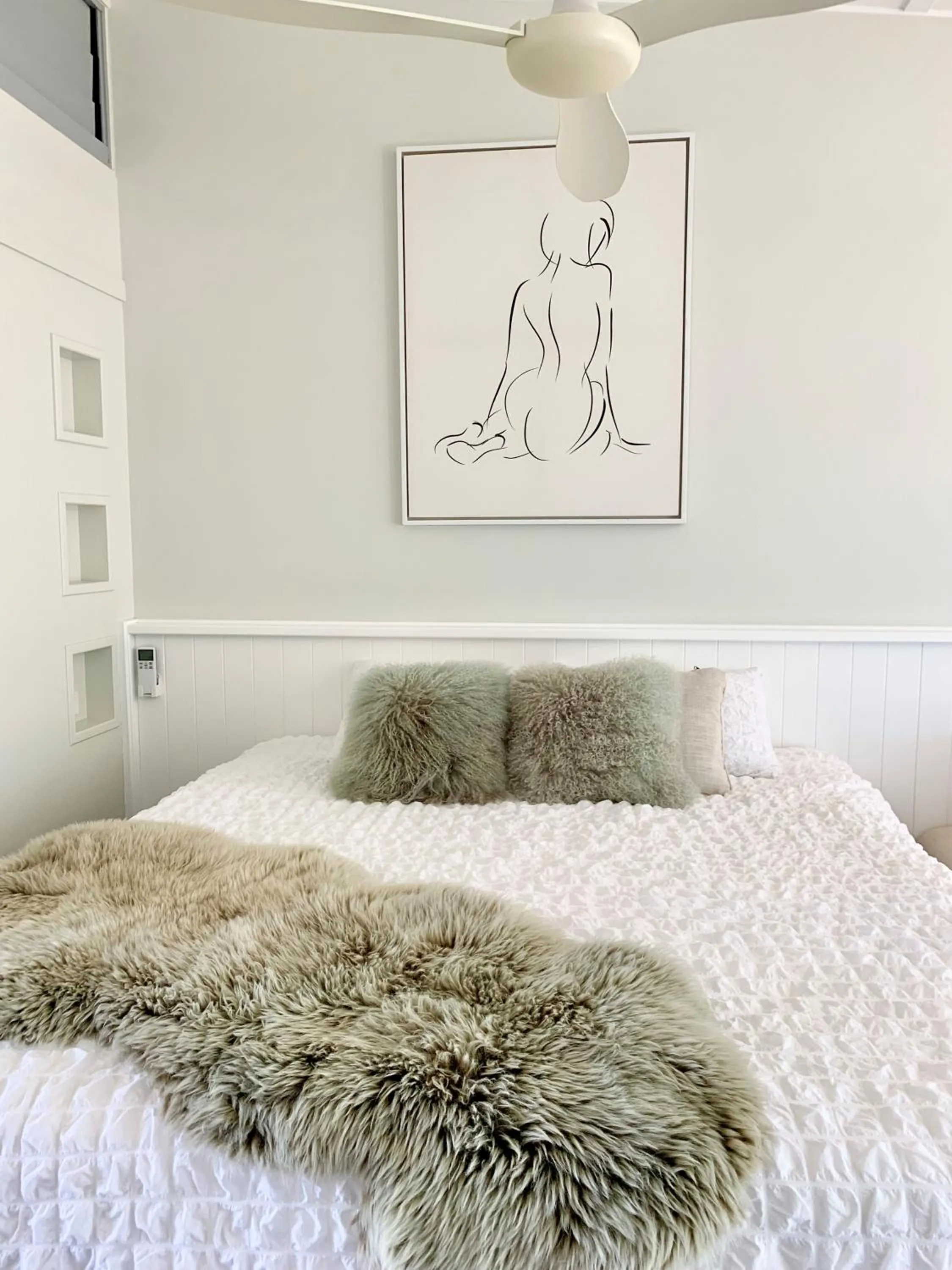 Bed in Banana Hotel Motel