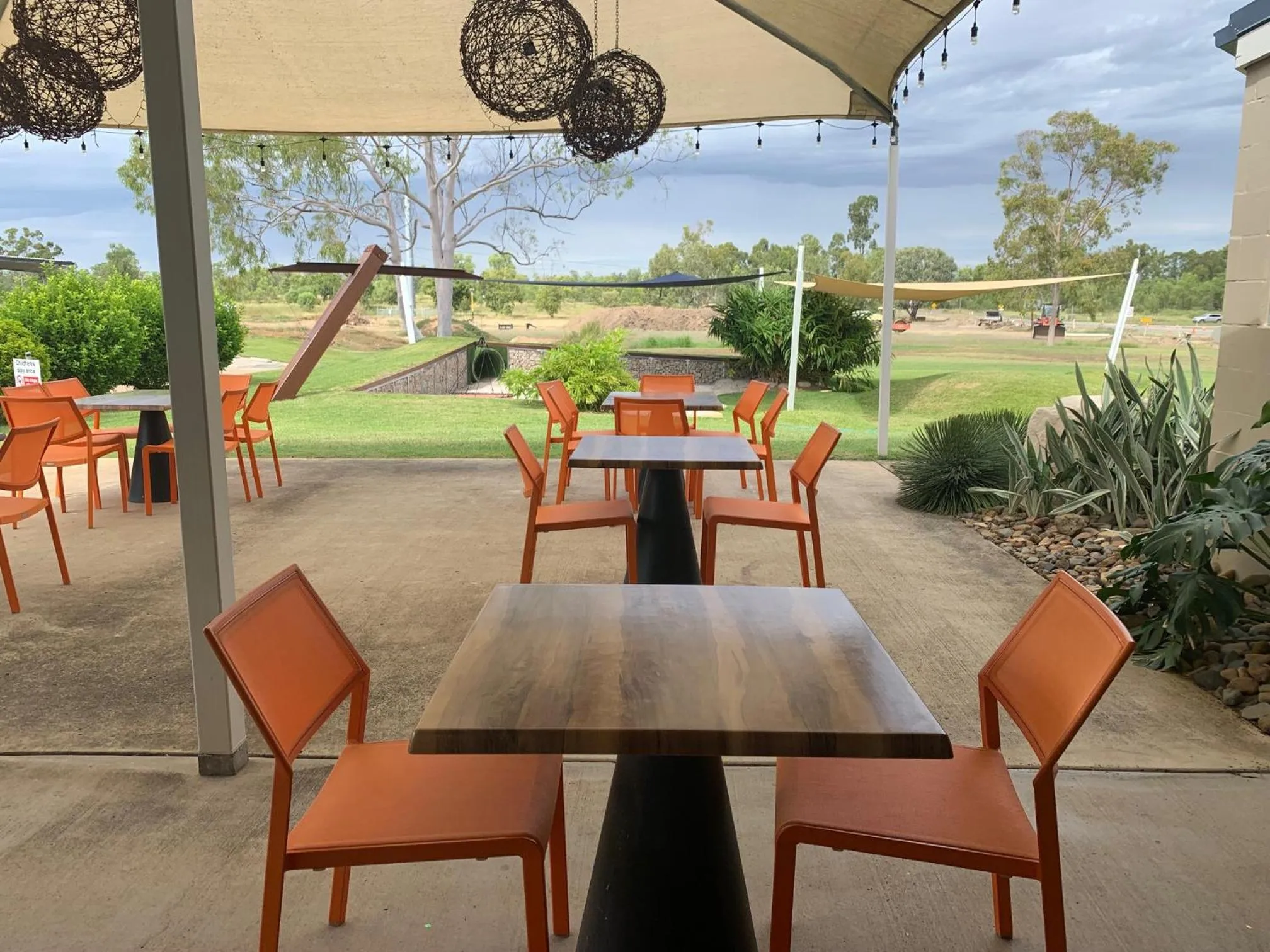 Restaurant/places to eat in Banana Hotel Motel