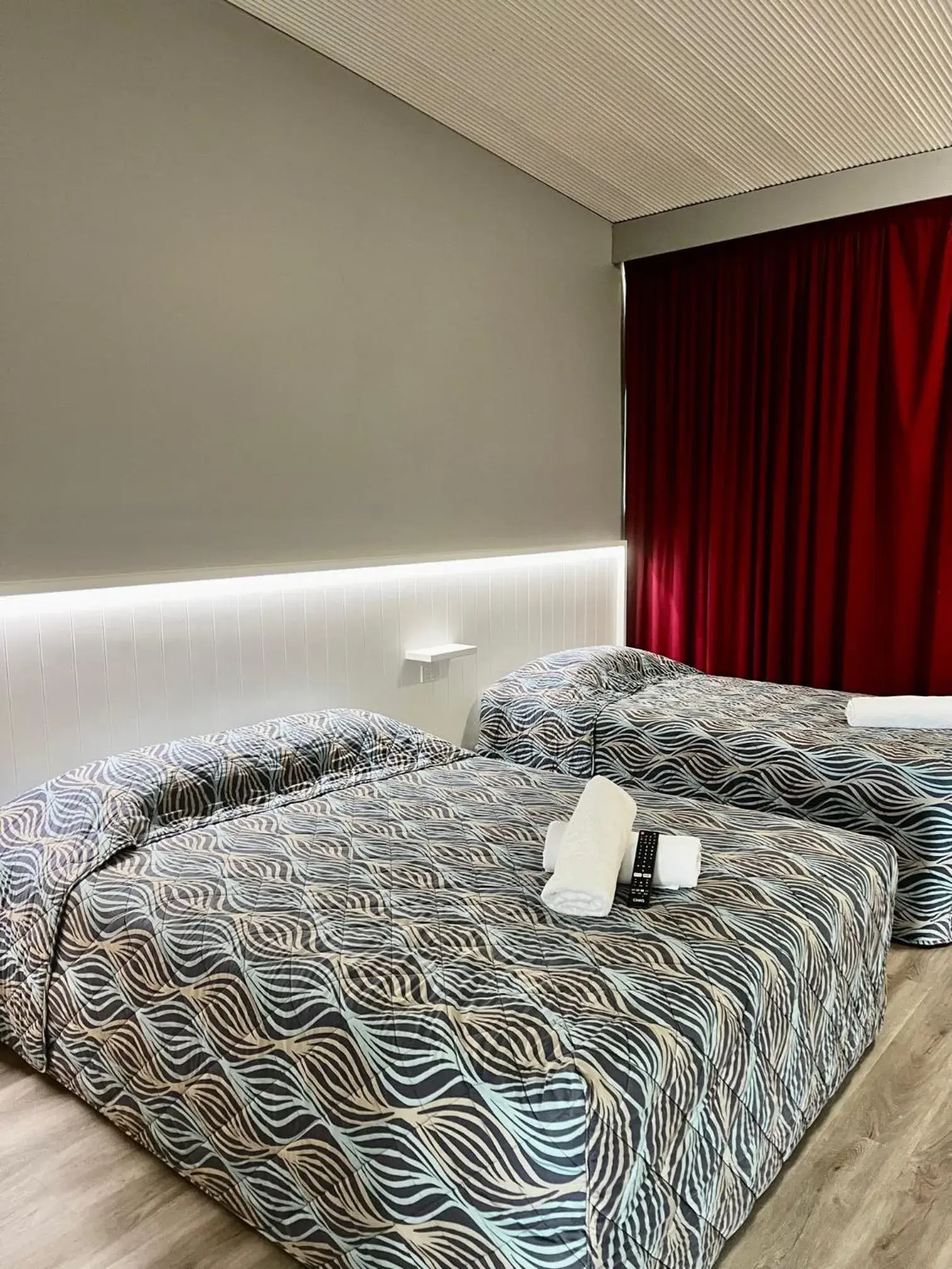 Standard Double or Twin Room with Garden View in Banana Hotel Motel Standard Double or Twin Room with Garden View in Banana Hotel Motel