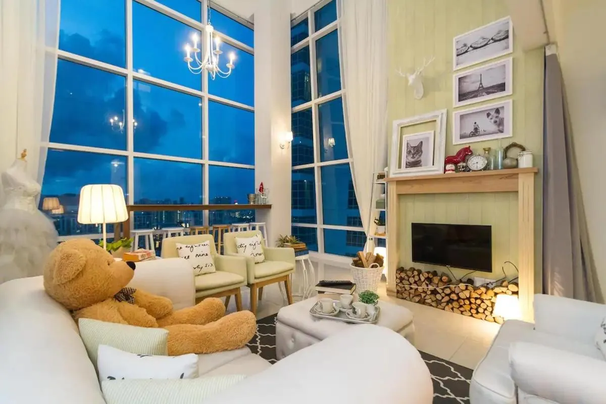 Living room in Maritime Suites Holiday Rental