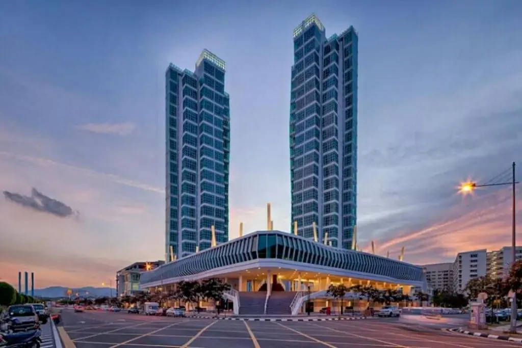 Property building in Maritime Suites Holiday Rental