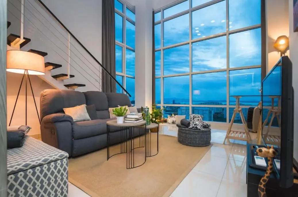 Seating area in Maritime Suites Holiday Rental