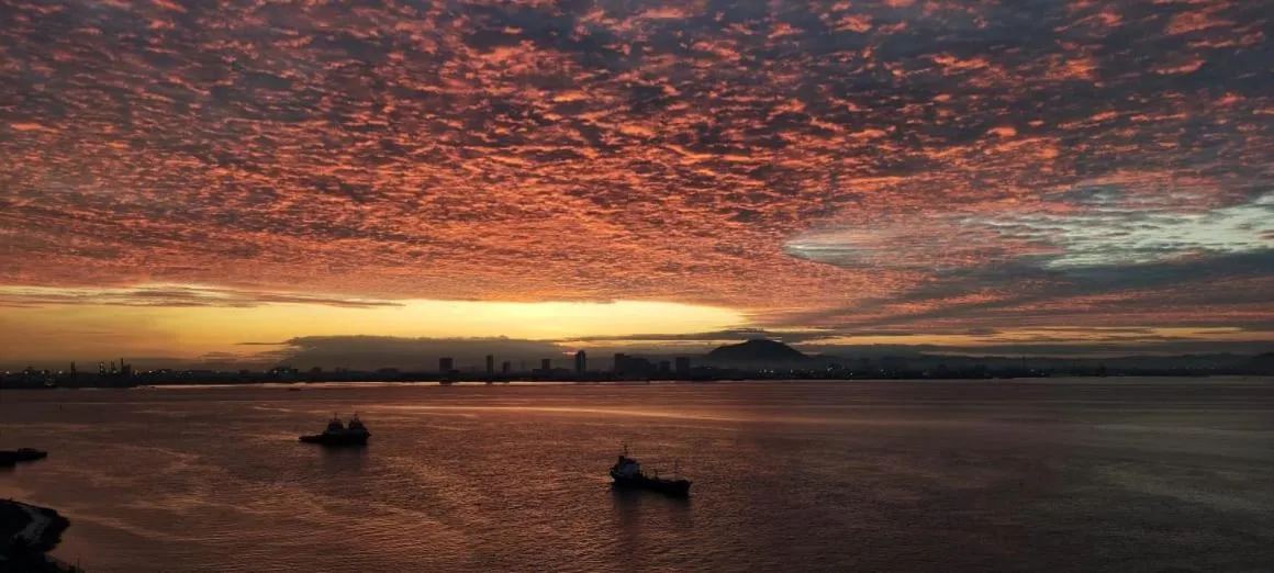 Sea view in Maritime Suites Holiday Rental