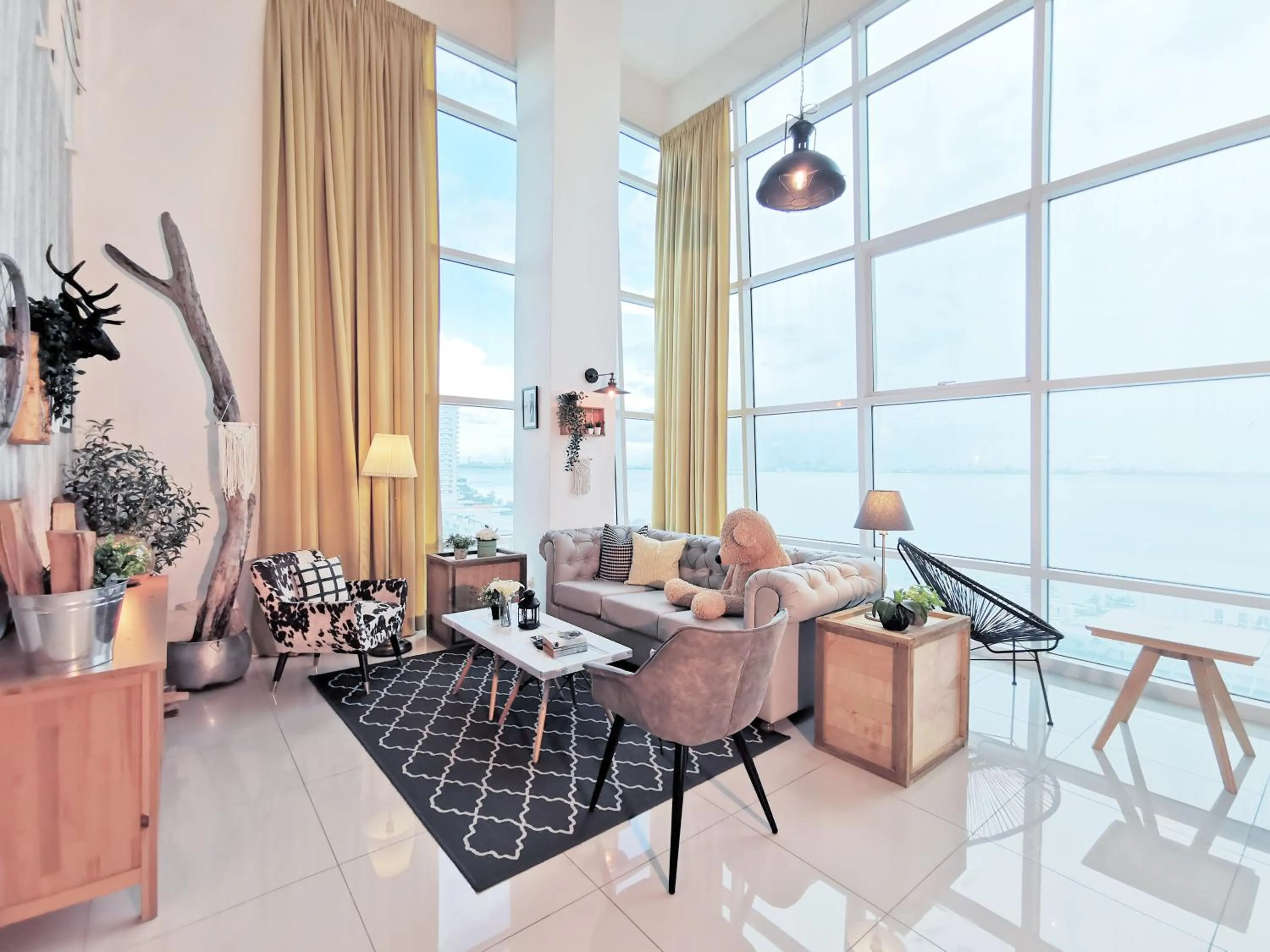 Living room in Maritime Suites Holiday Rental