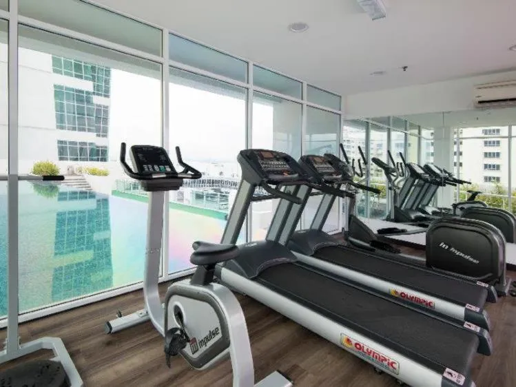 Fitness centre/facilities in Maritime Suites Holiday Rental