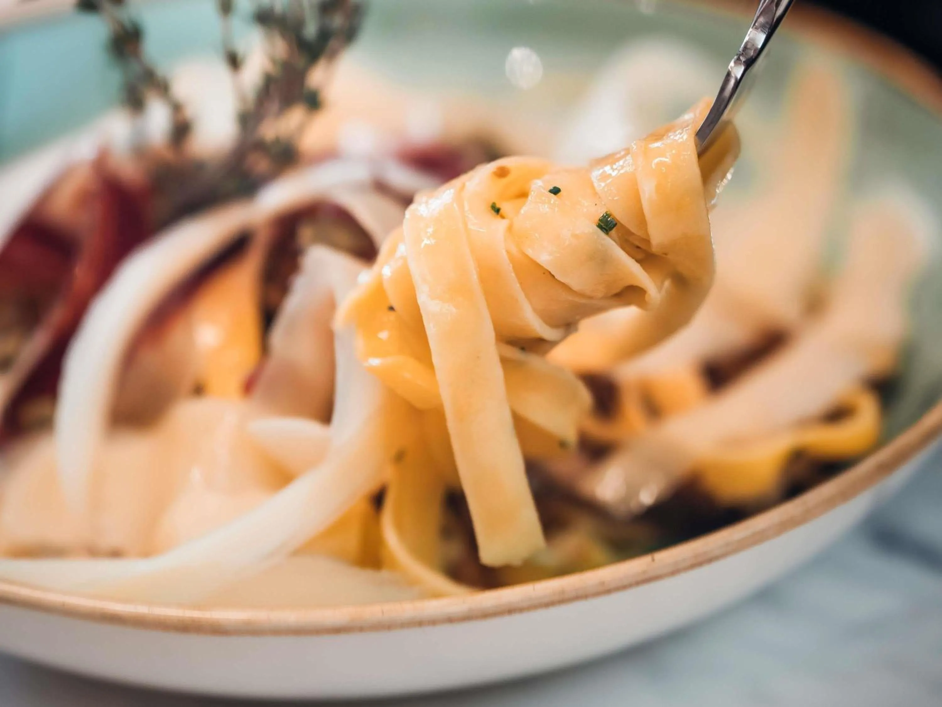 Restaurant/places to eat in Mercure Avignon TGV Hotel & Spa