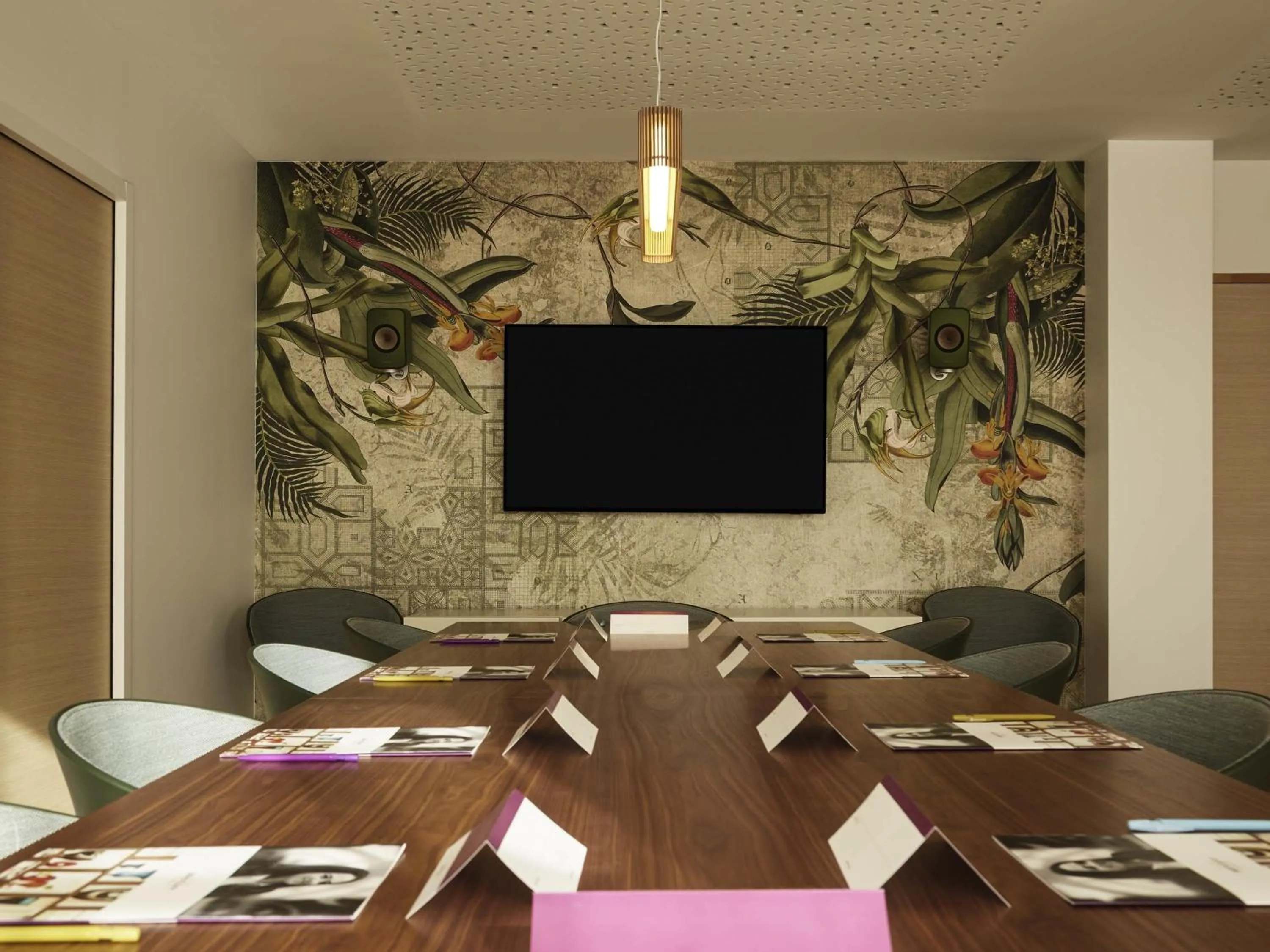 Meeting/conference room in Mercure Avignon TGV Hotel & Spa