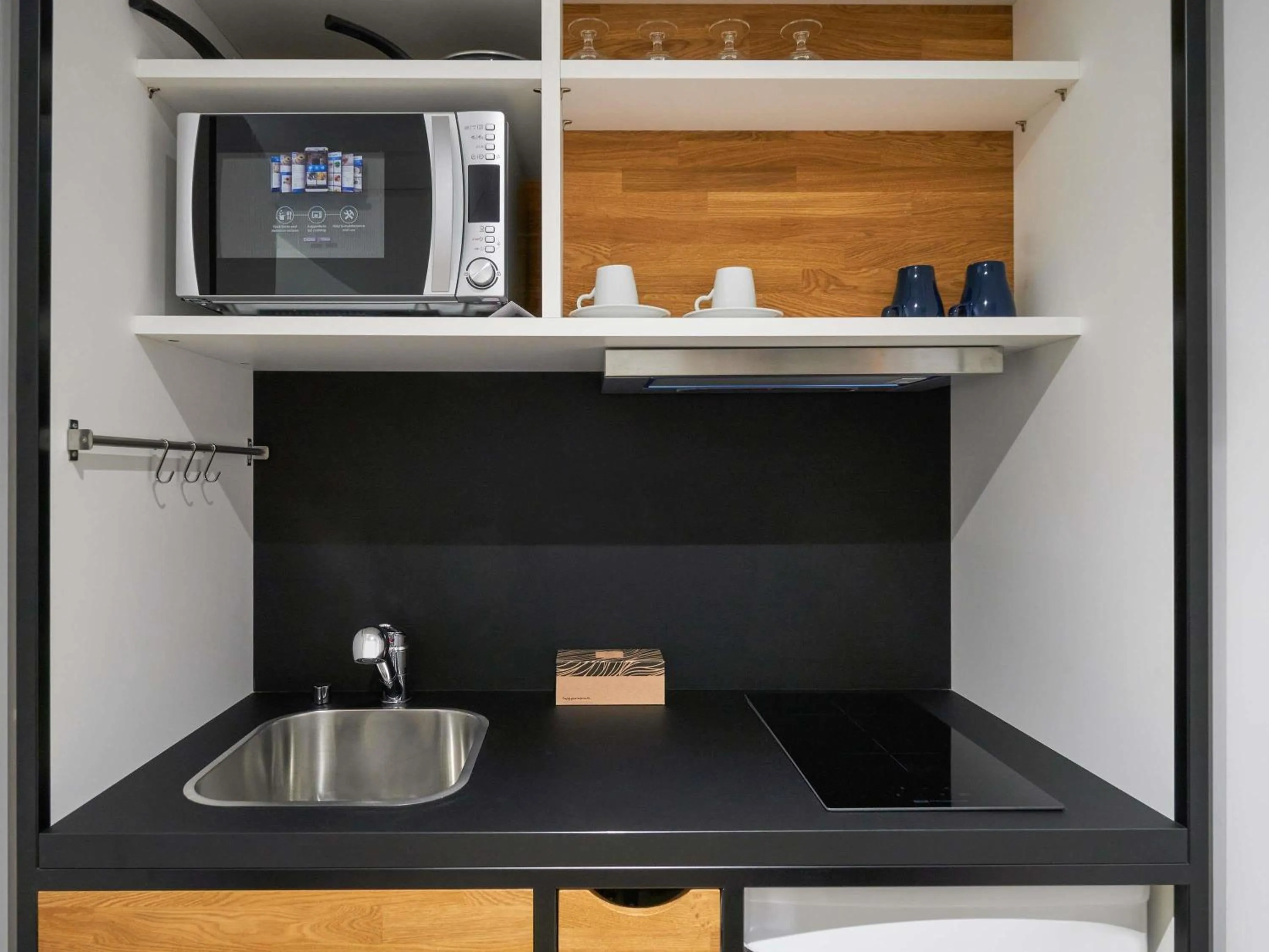 Bedroom in Mercure Avignon TGV Hotel & Spa