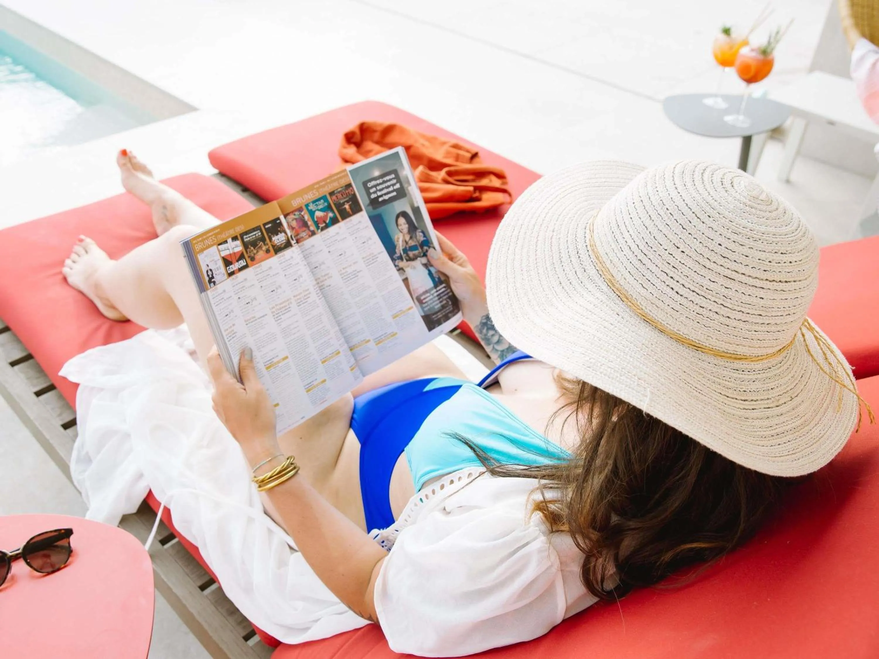 Pool view in Mercure Avignon TGV Hotel & Spa
