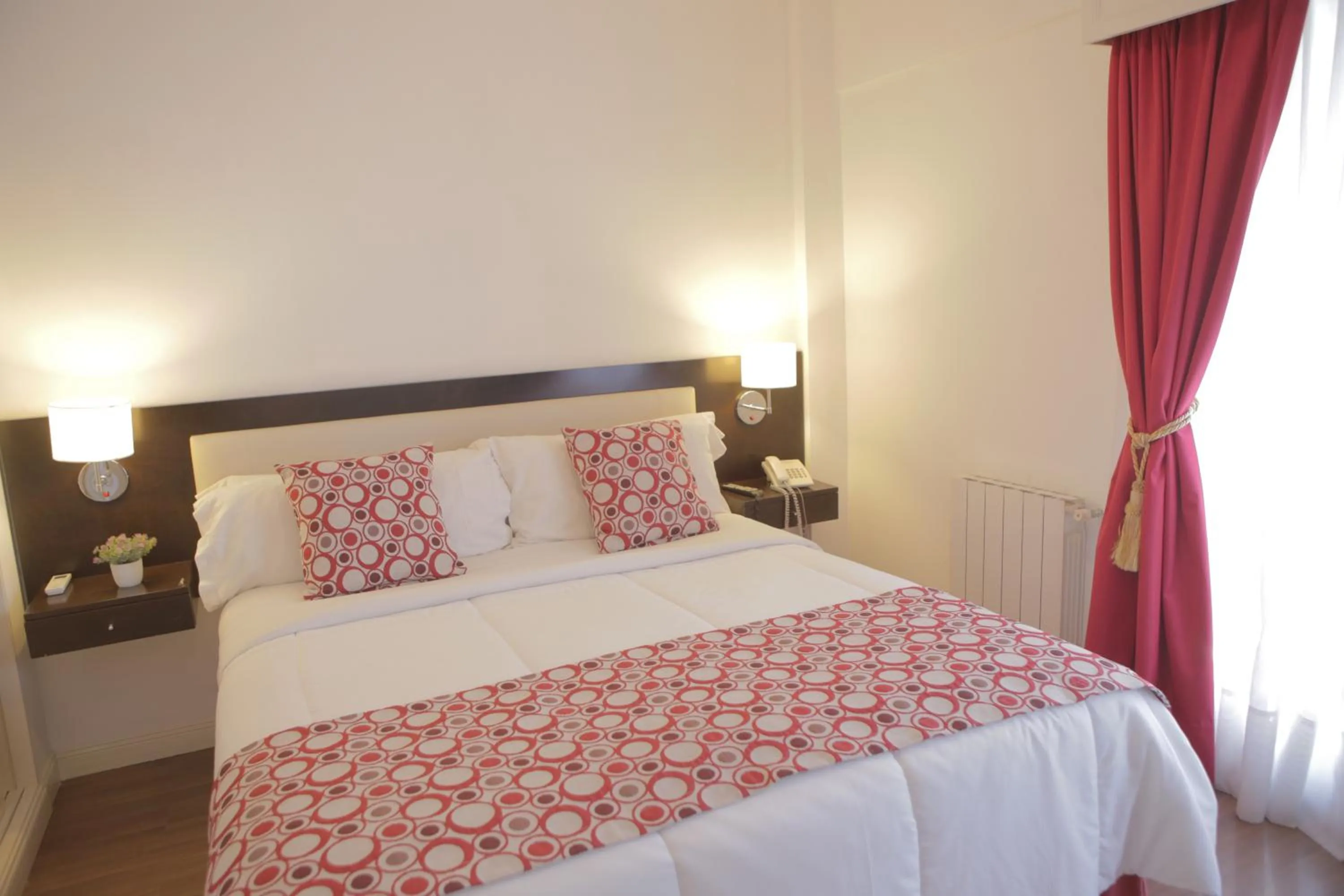 Bedroom, Bed in Pampa Plaza Hotel