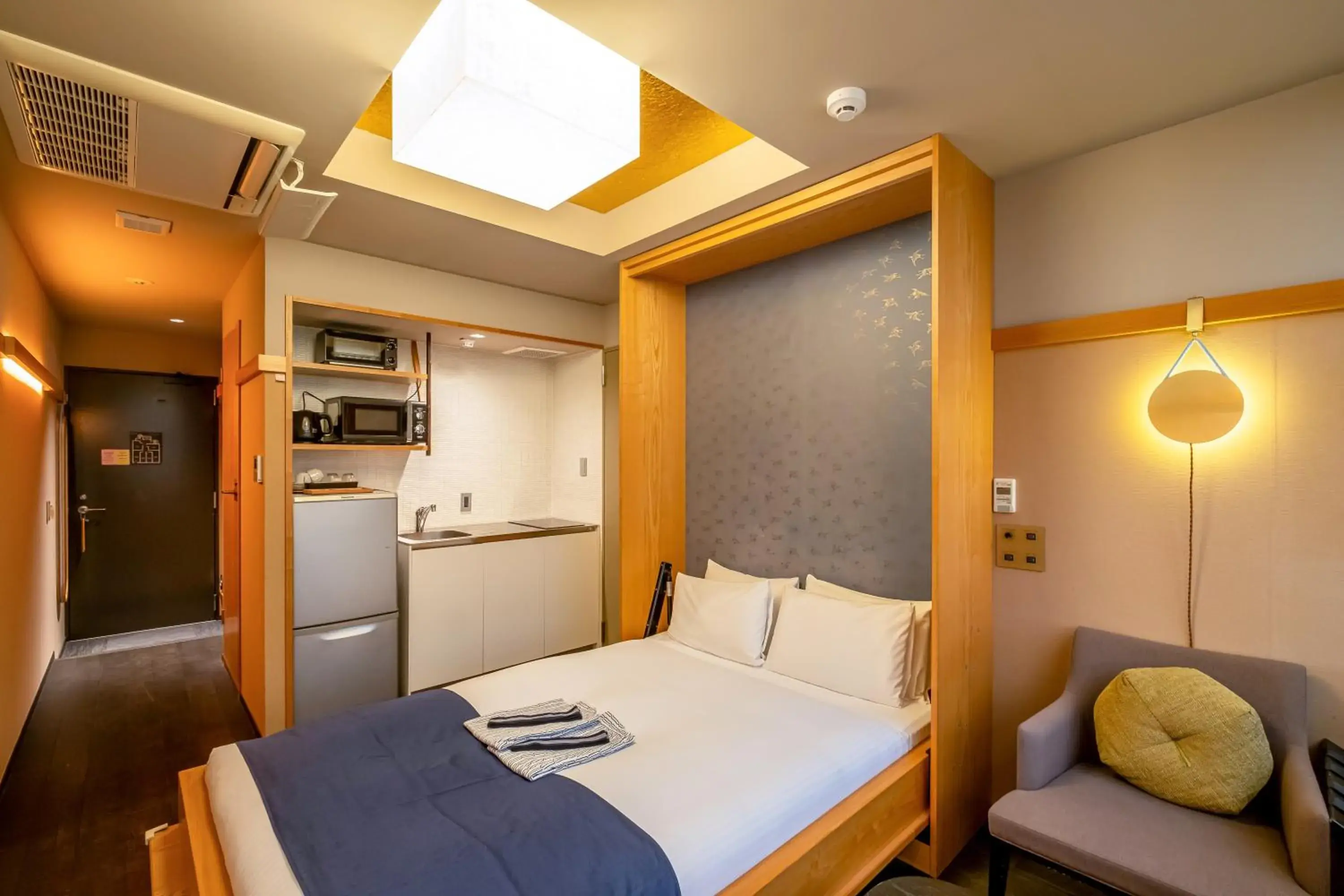 Standard Double Room - single occupancy in GOZAN HOTEL & SERVICED APARTMENT Higashiyama Sanjo Standard Double Room - single occupancy in GOZAN HOTEL & SERVICED APARTMENT Higashiyama Sanjo