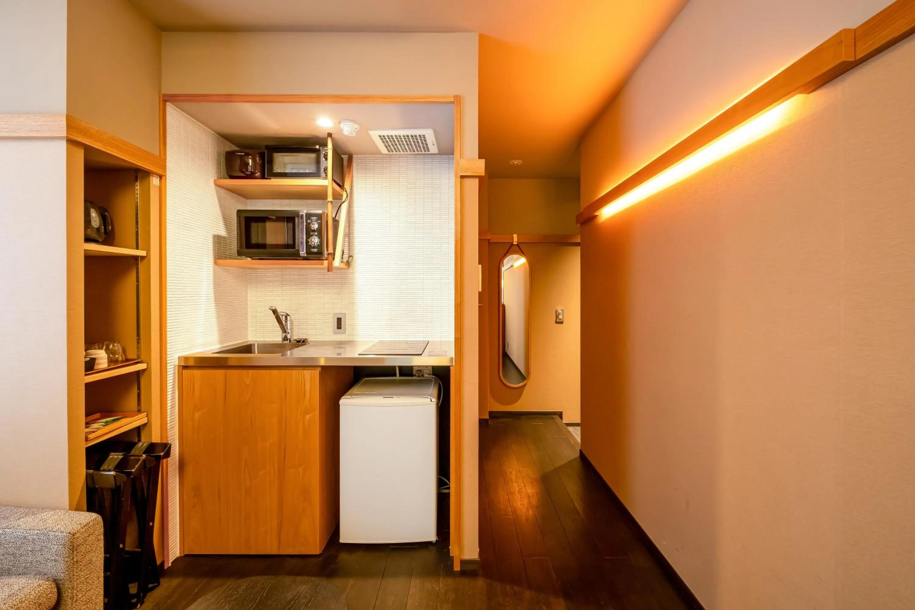 Kitchen or kitchenette in GOZAN HOTEL & SERVICED APARTMENT Higashiyama Sanjo