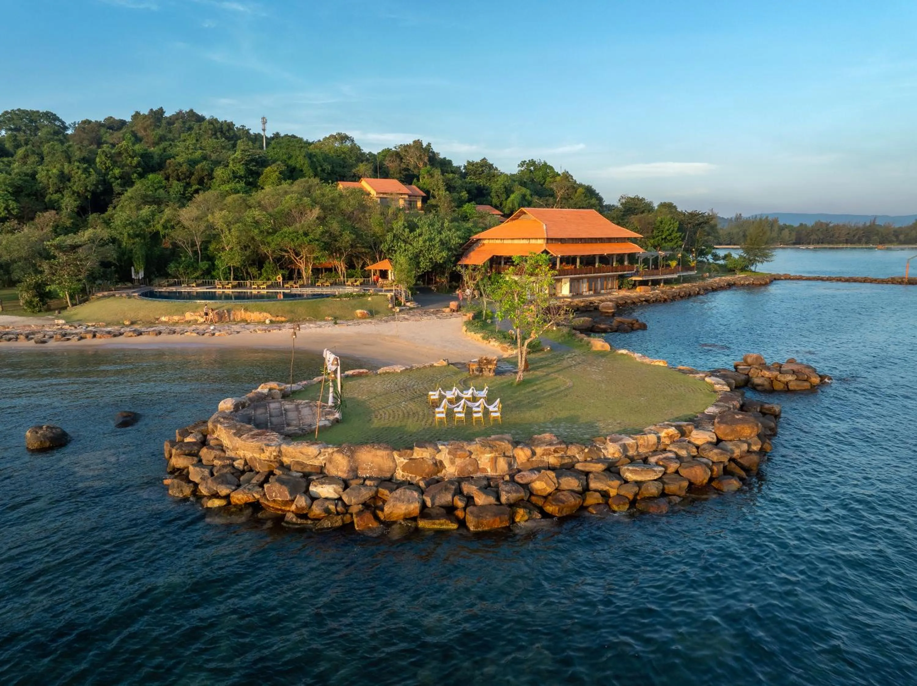 Restaurant/places to eat in Green Bay Phu Quoc Resort & Spa
