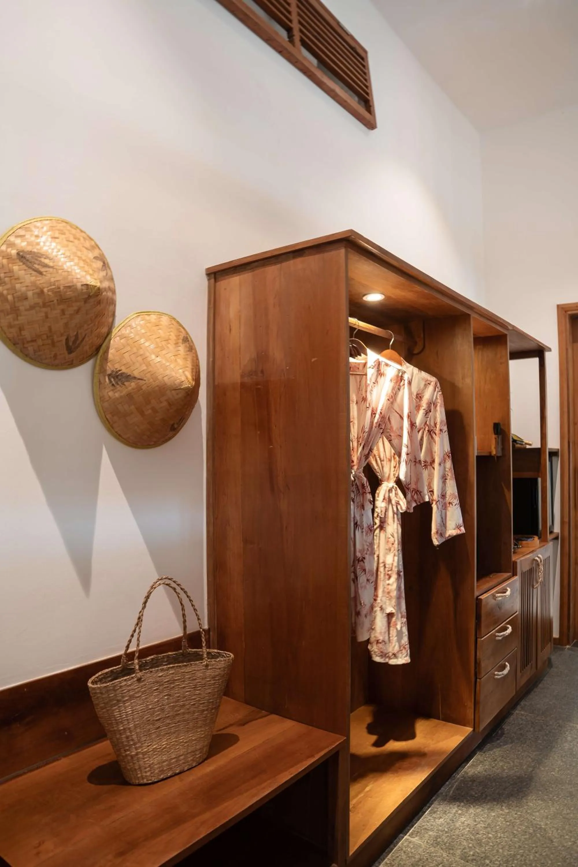 wardrobe in Green Bay Phu Quoc Resort & Spa