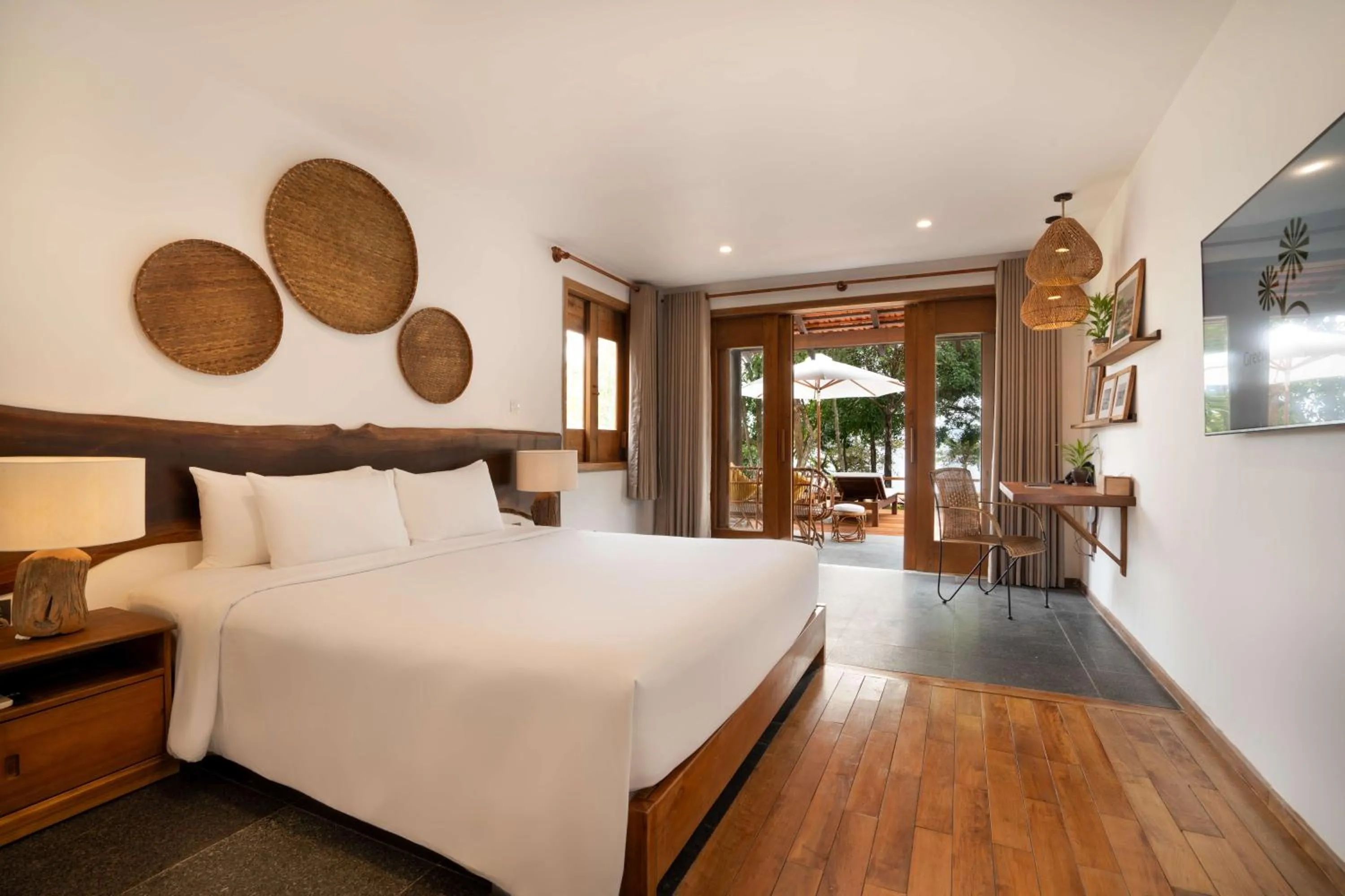 Bedroom, Bed in Green Bay Phu Quoc Resort & Spa