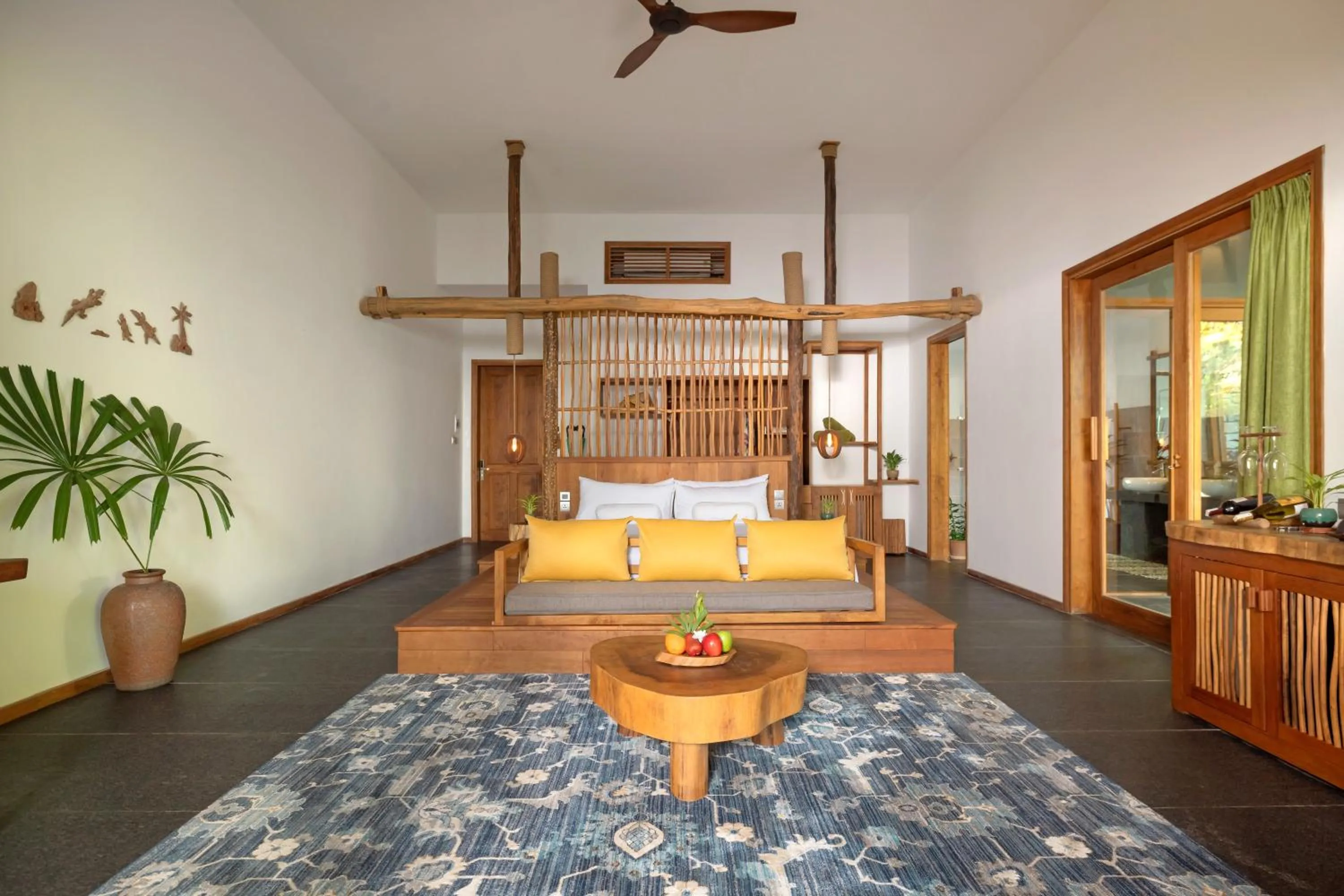 Bed in Green Bay Phu Quoc Resort & Spa