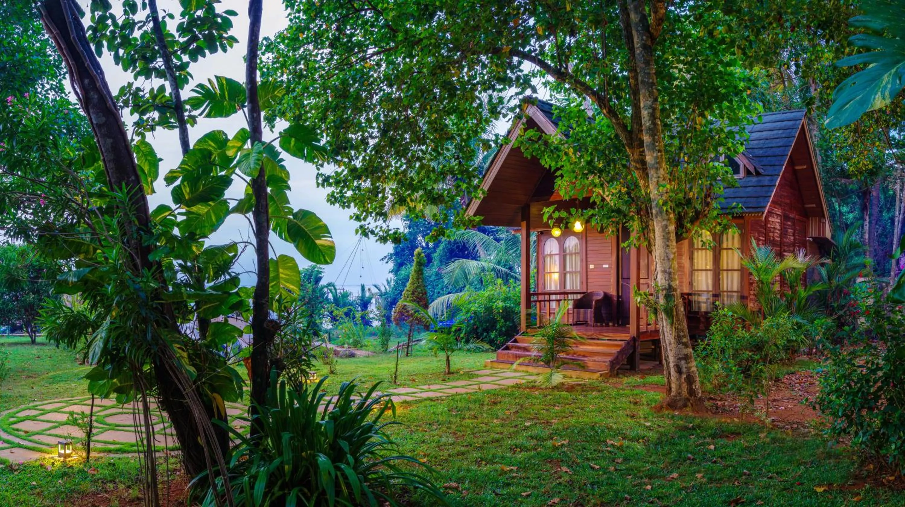 Garden in Cyrus Lake Haven