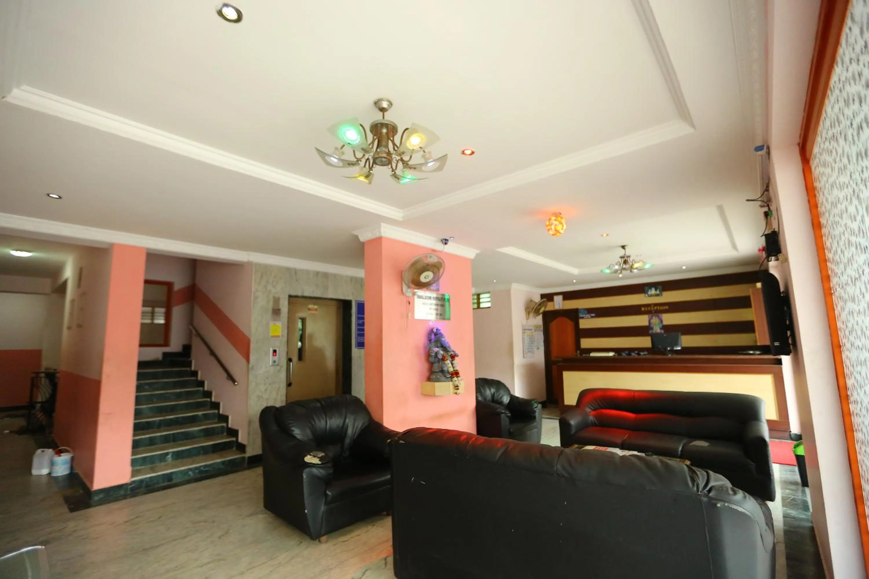 Lobby or reception in Abirami Residency