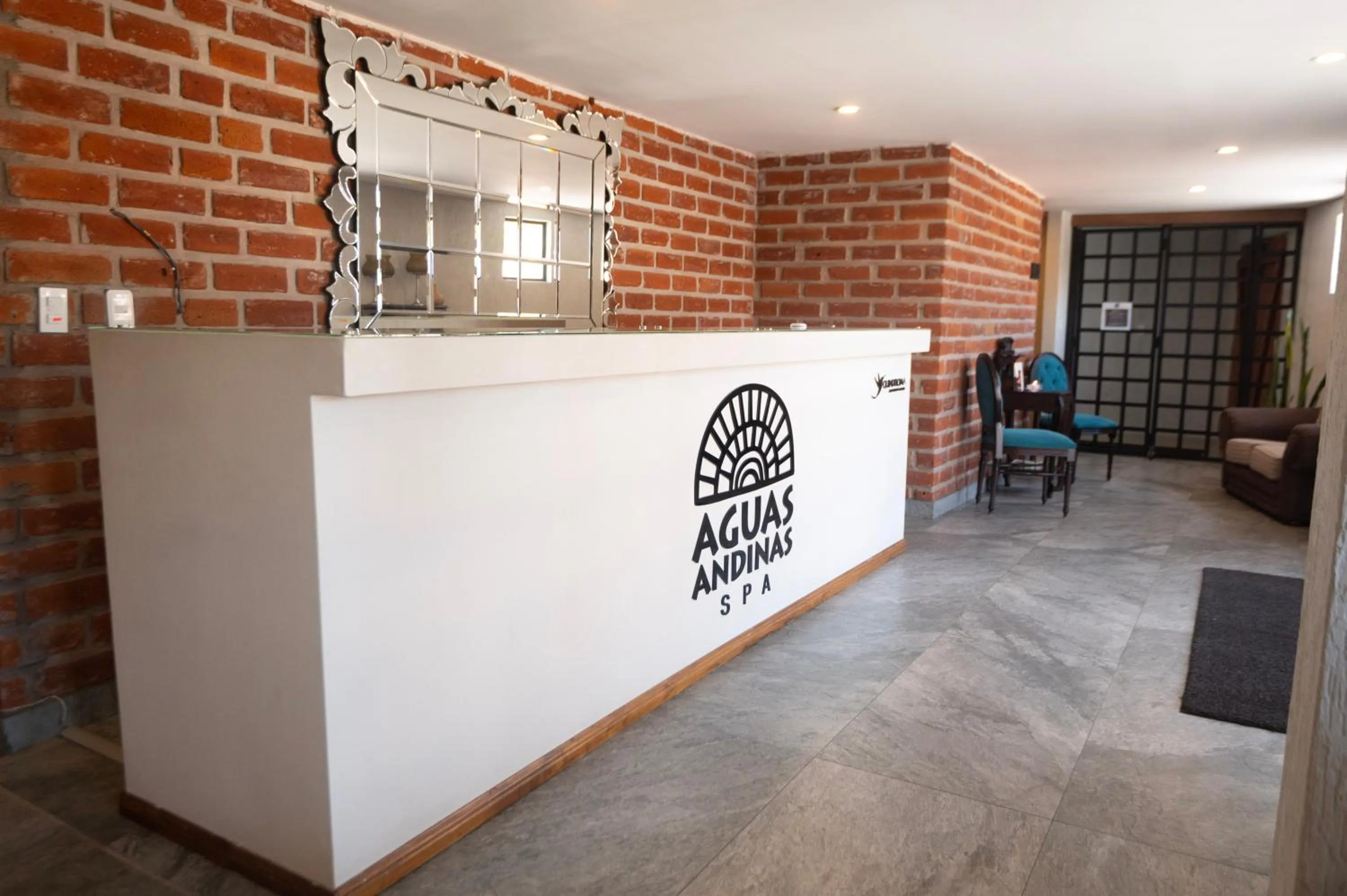 Spa and wellness centre/facilities in Quindeloma Art Hotel & Gallery