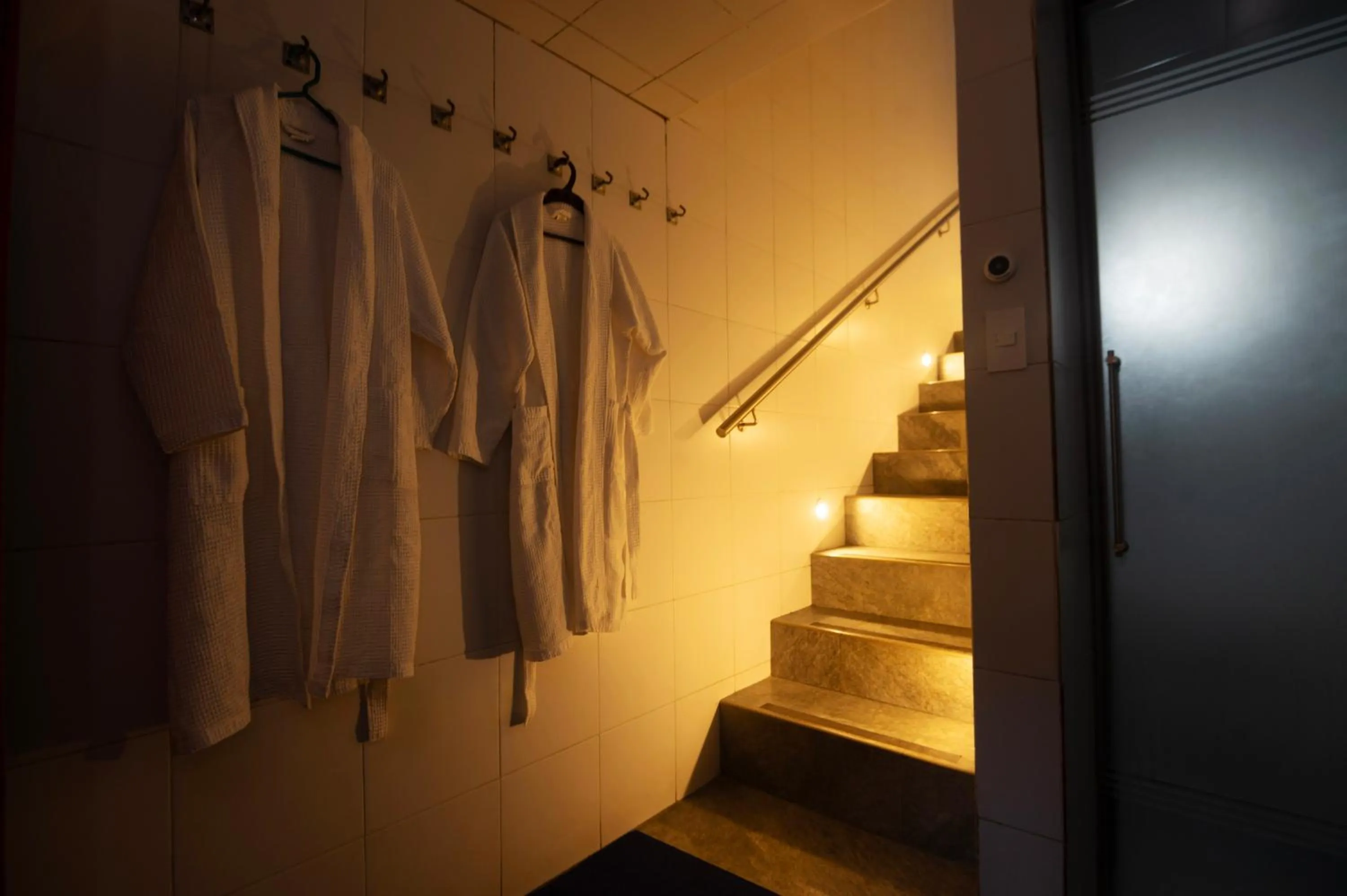 Steam room in Quindeloma Art Hotel & Gallery