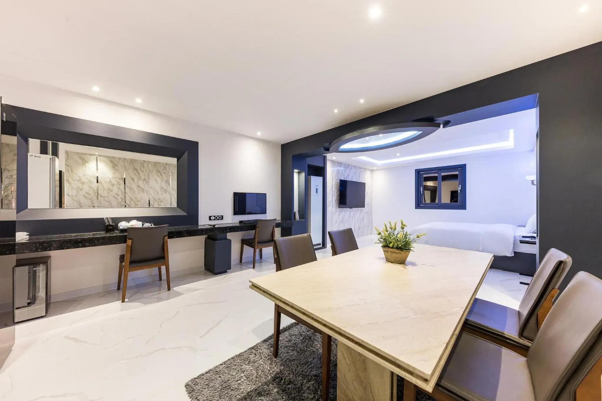 Double or Twin Room with Bathroom in Seosan Aria Hotel Double or Twin Room with Bathroom in Seosan Aria Hotel